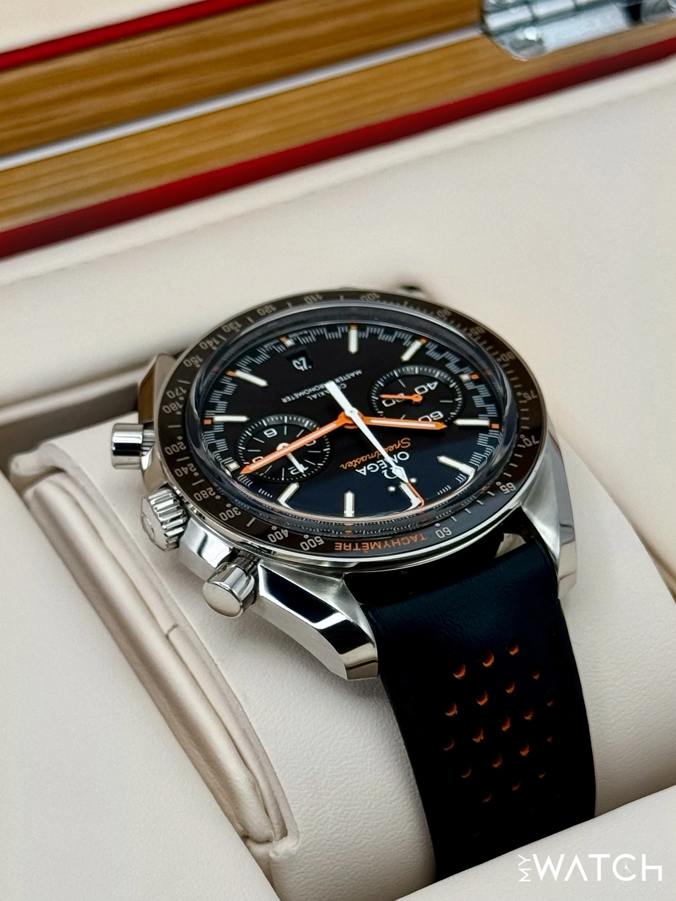 2023 Omega Speedmaster Racing 44.2mm 329.32.44.51.01.001 Black Dial - Image 8
