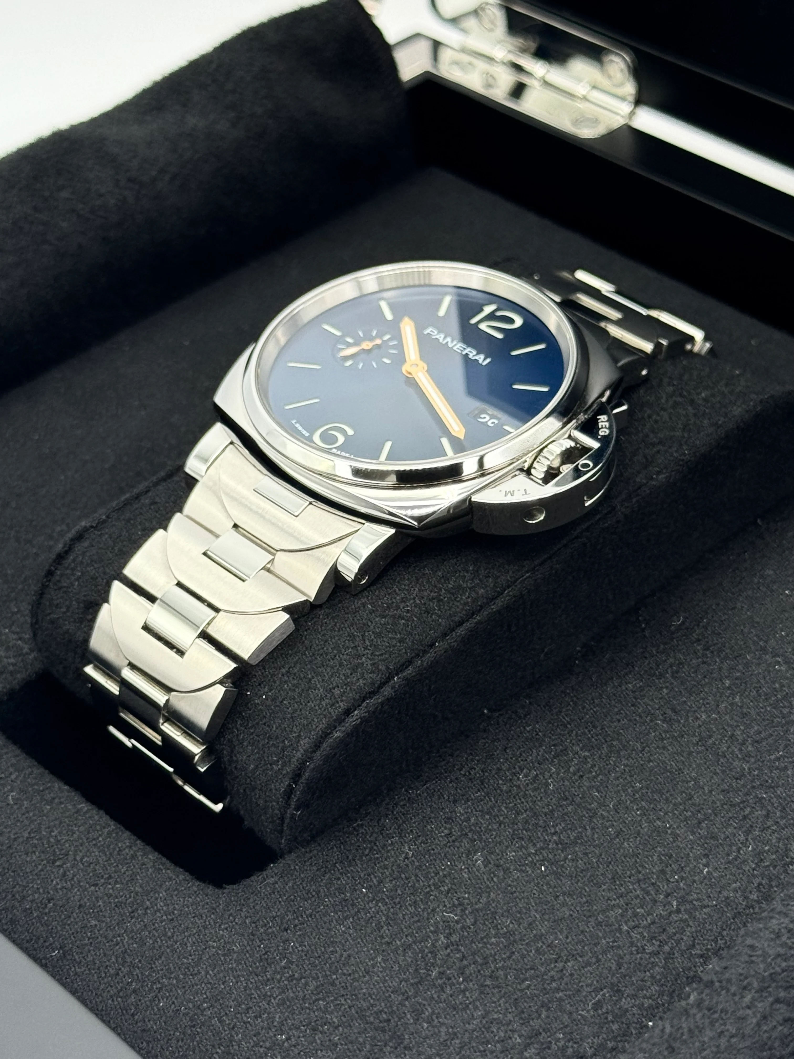 2023 Panerai Luminor Due 42mm PAM01124 Stainless Steel Blue Dial - Image 5