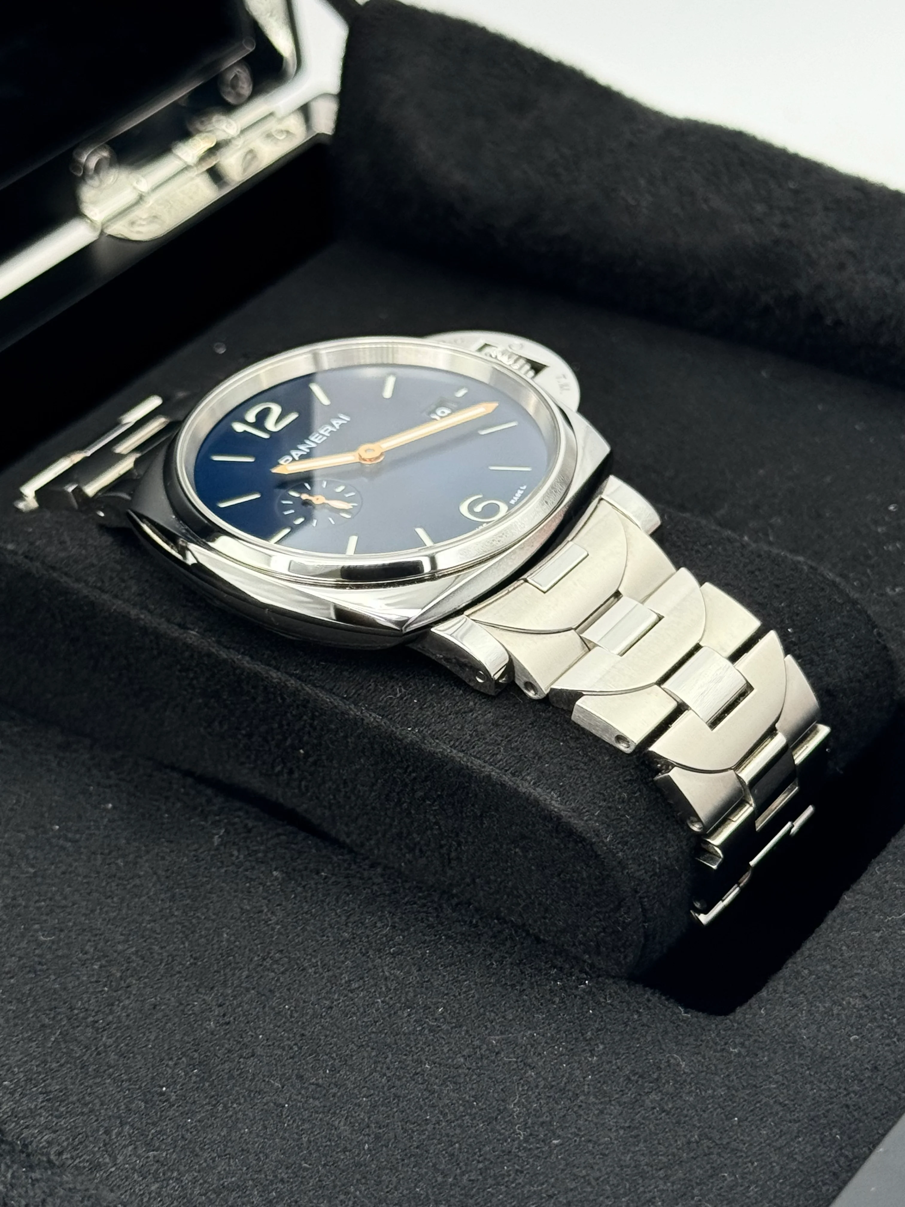 2023 Panerai Luminor Due 42mm PAM01124 Stainless Steel Blue Dial - Image 6