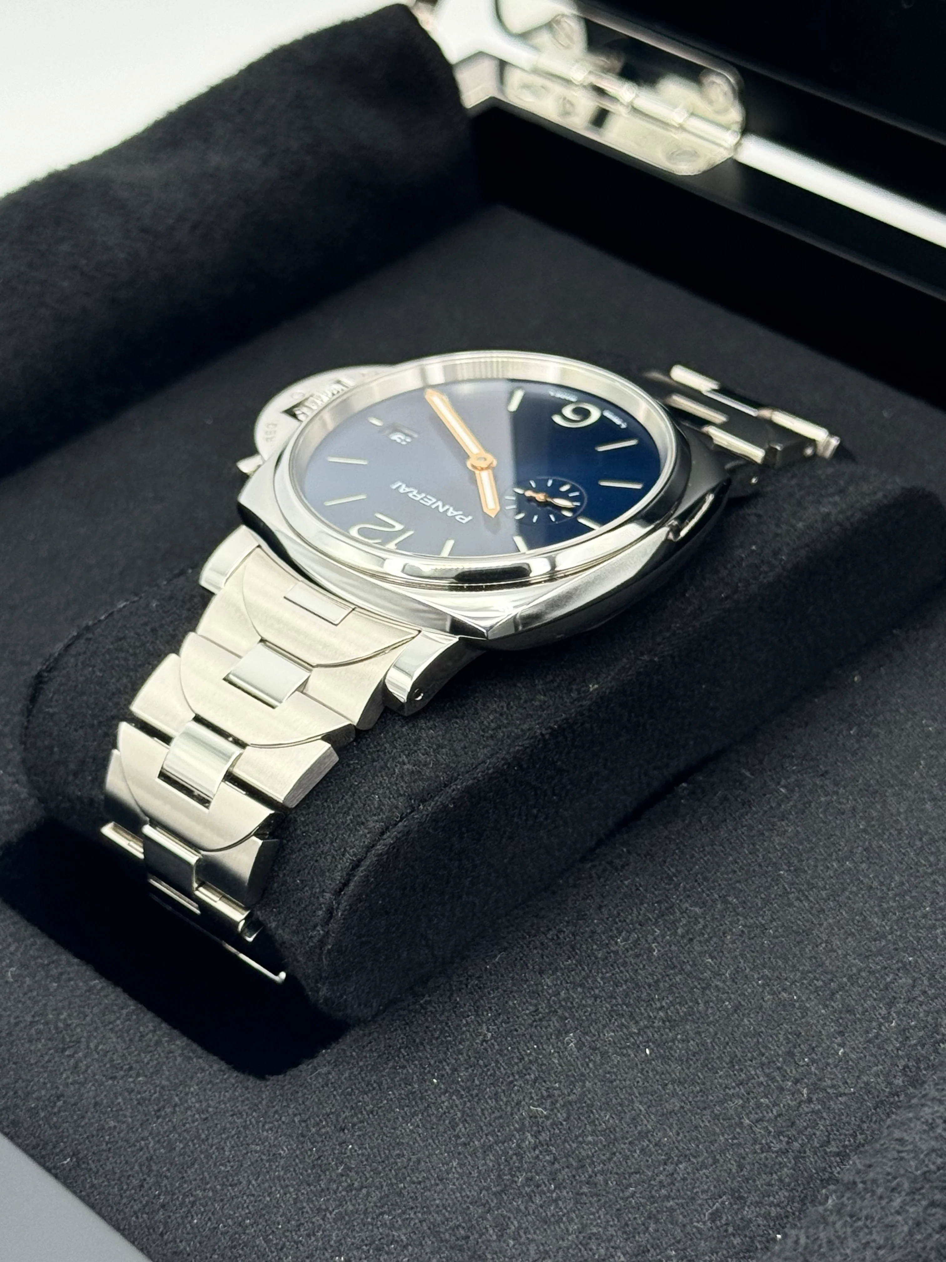 2023 Panerai Luminor Due 42mm PAM01124 Stainless Steel Blue Dial - Image 7