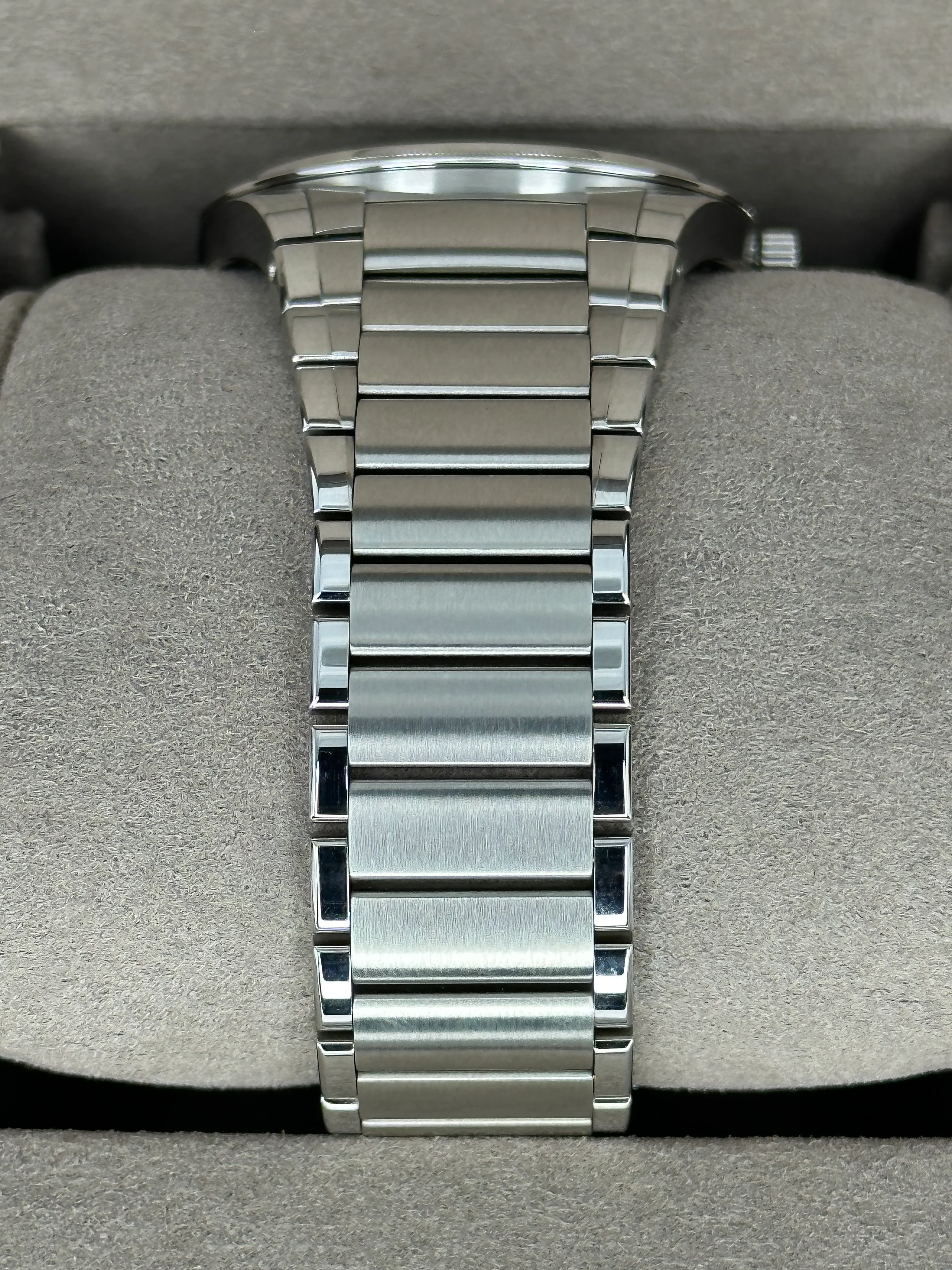 NEW 2023 Parmigiani Fleurier Tonda Pf Micro 40mm PFC914 Steel Grey Dial - Image 3