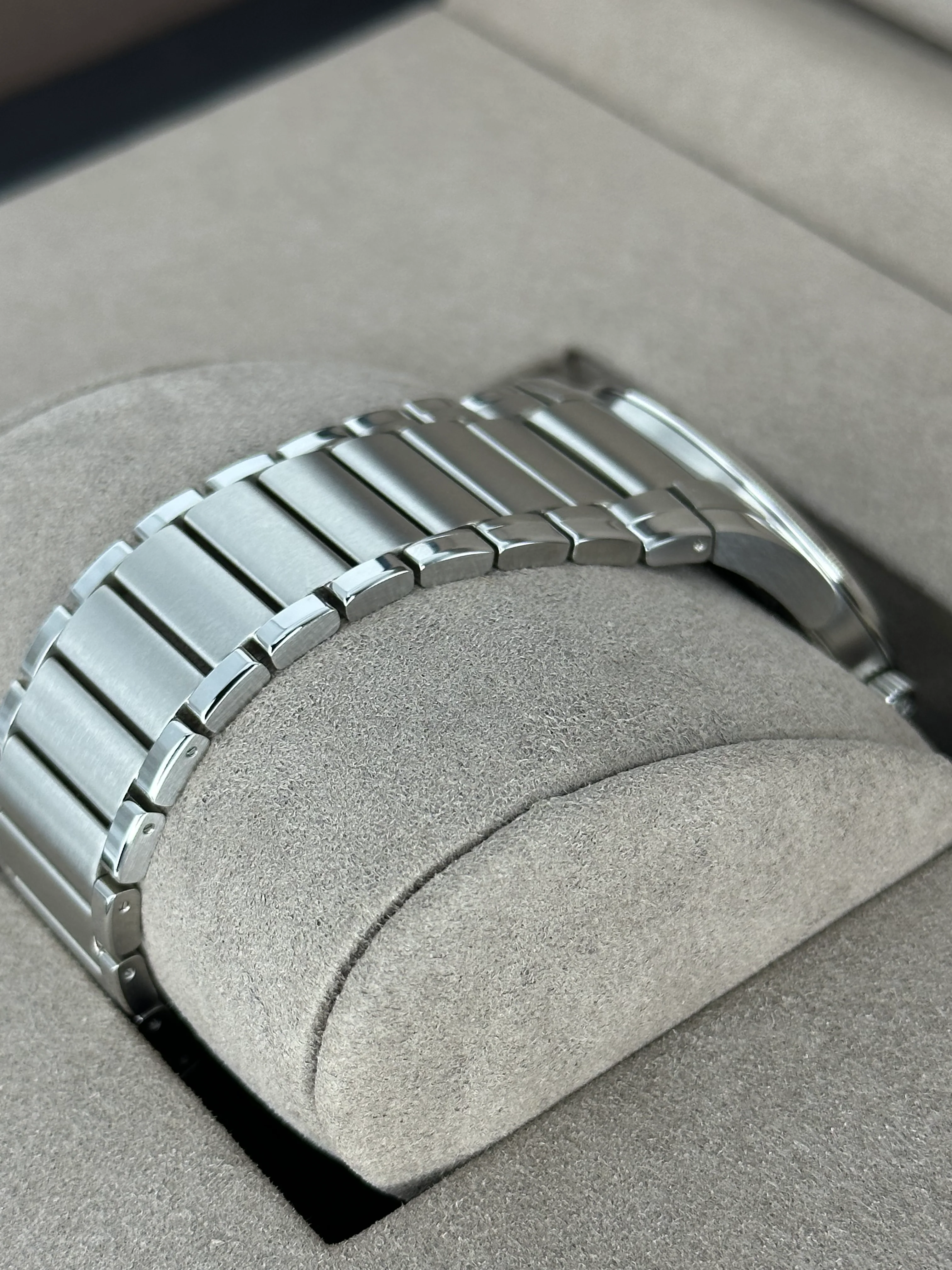 NEW 2023 Parmigiani Fleurier Tonda Pf Micro 40mm PFC914 Steel Grey Dial - Image 6