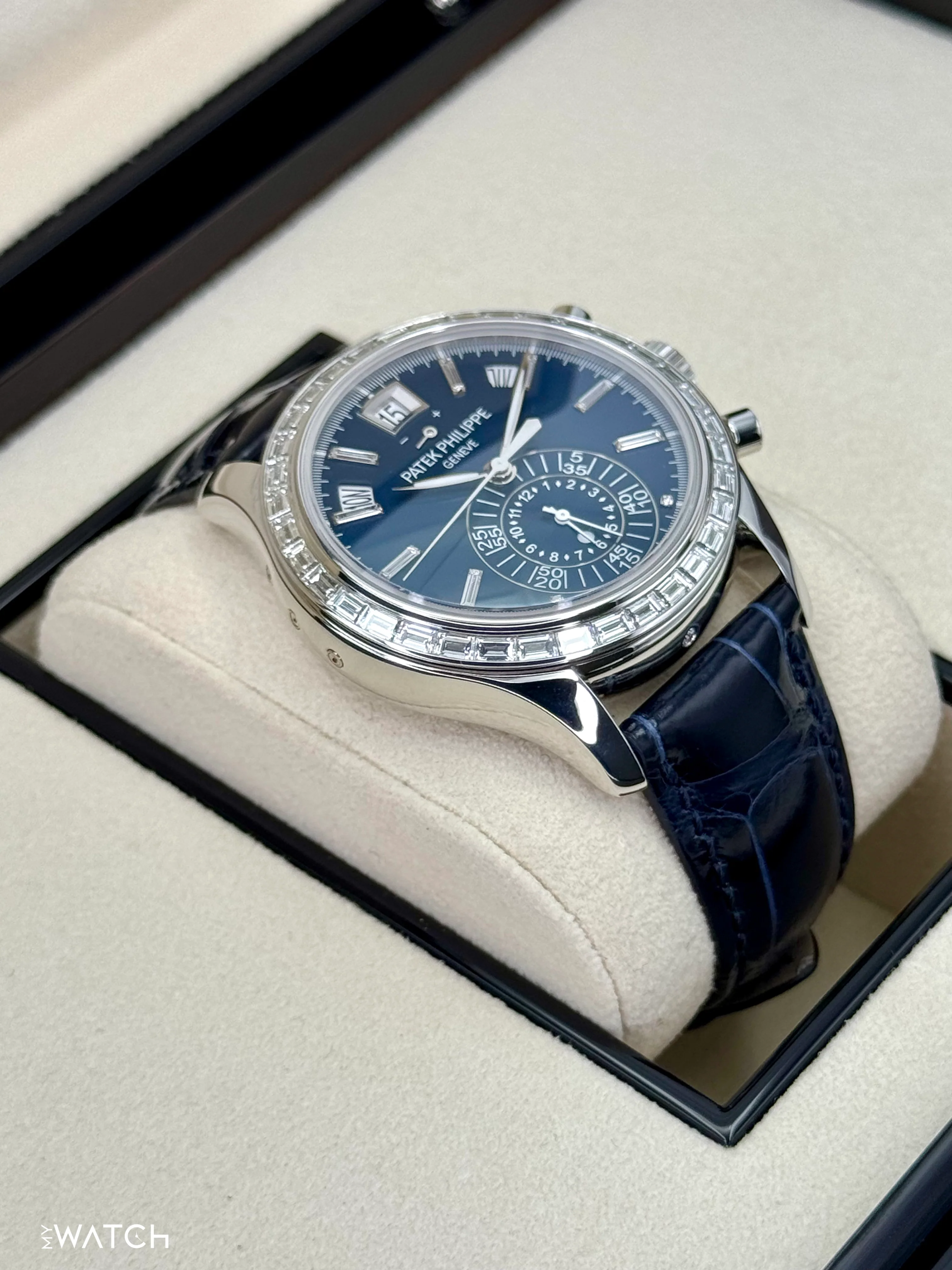 2023 Patek Philippe Annual Calendar Chronograph 40.5mm 5961P Platinum Blue Dial - Image 6