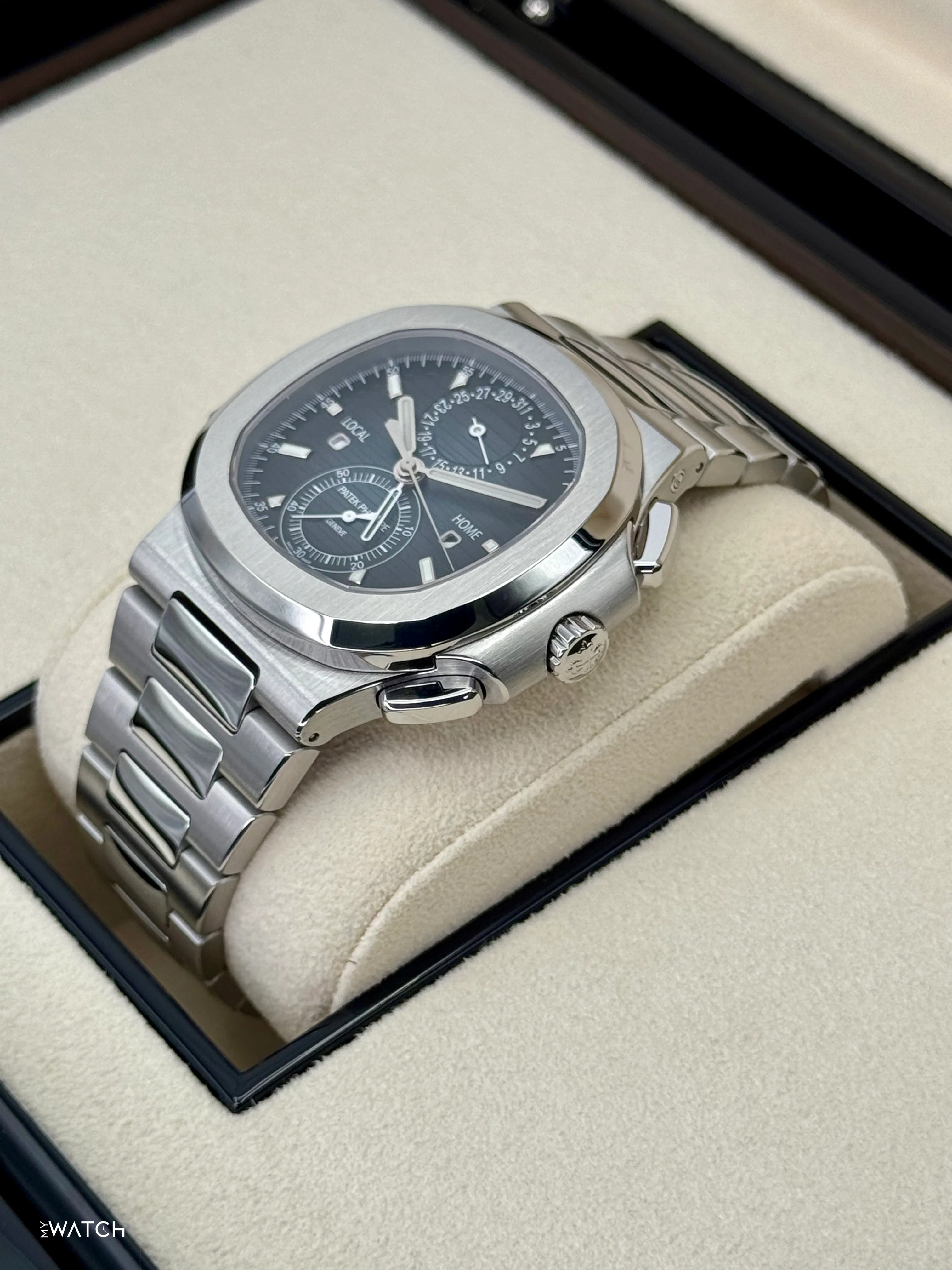 2023 Patek Philippe Nautilus Travel Time Chronograph 40.5mm 5990/1A-011 Blue-Noir Dial - Image 5
