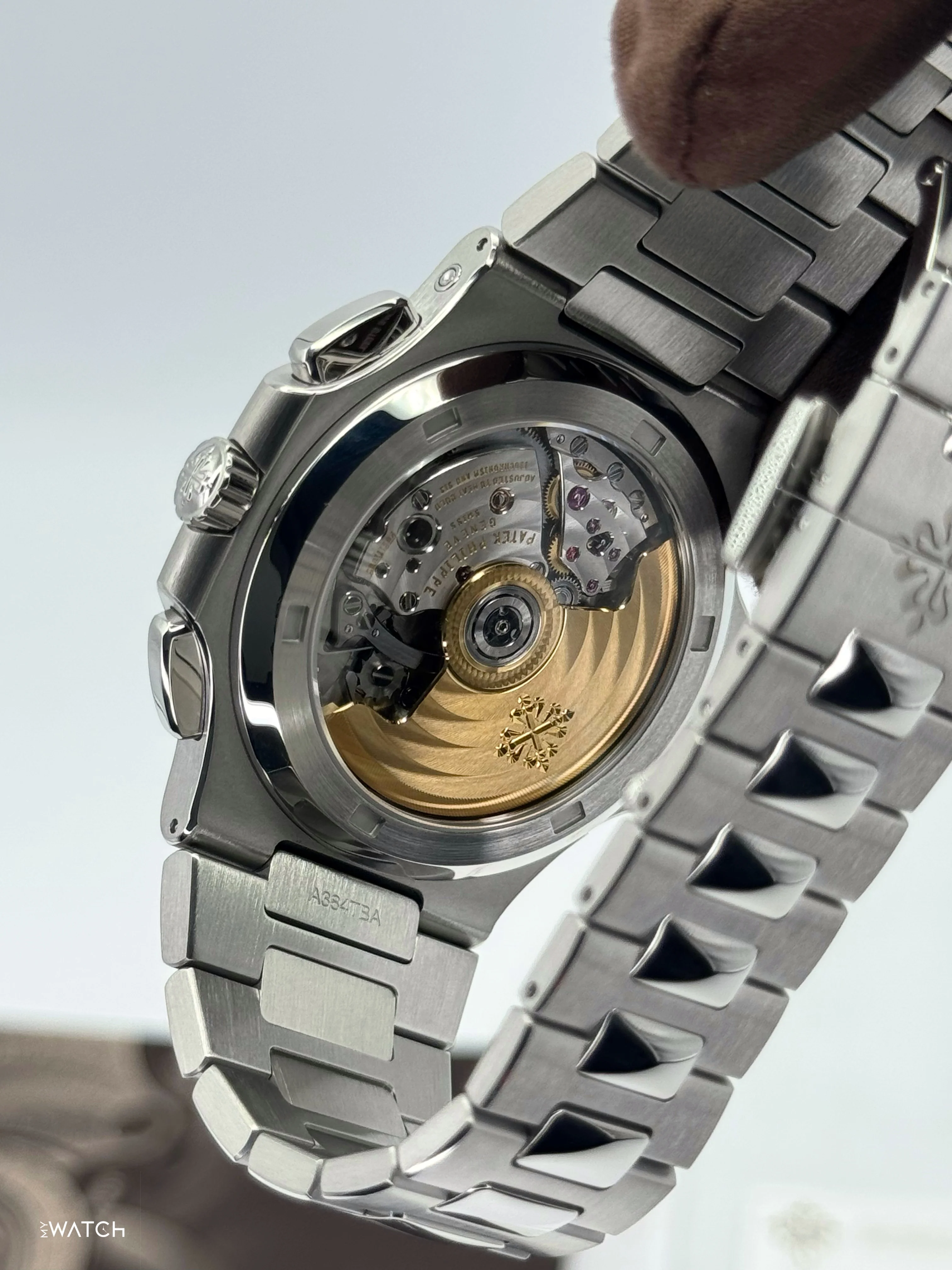 2023 Patek Philippe Nautilus Travel Time Chronograph 40.5mm 5990/1A-011 Blue-Noir Dial - Image 9