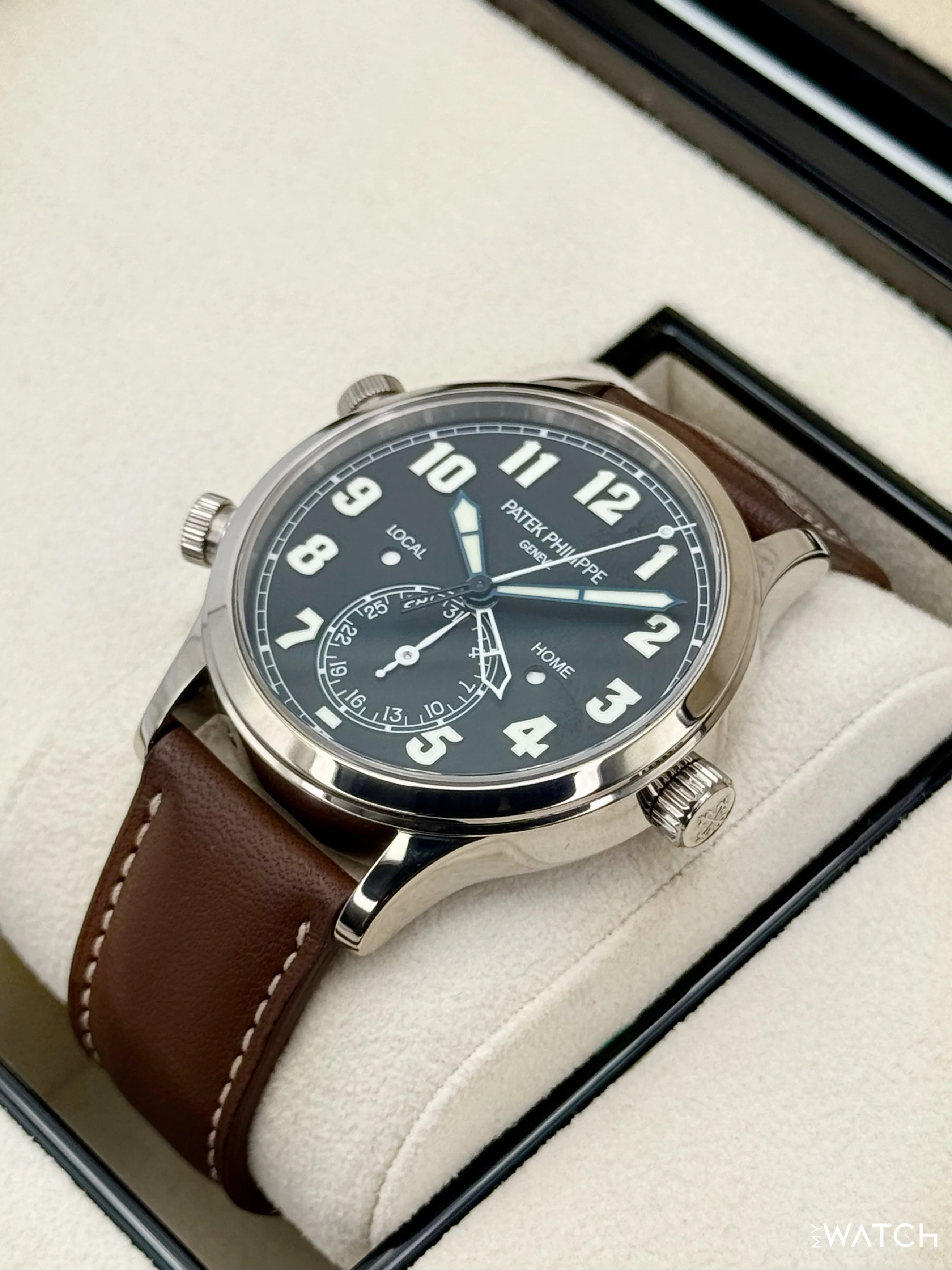 2023 Patek Philippe Pilot Time Travel 42mm 5524G White Gold Black Dial - Image 7