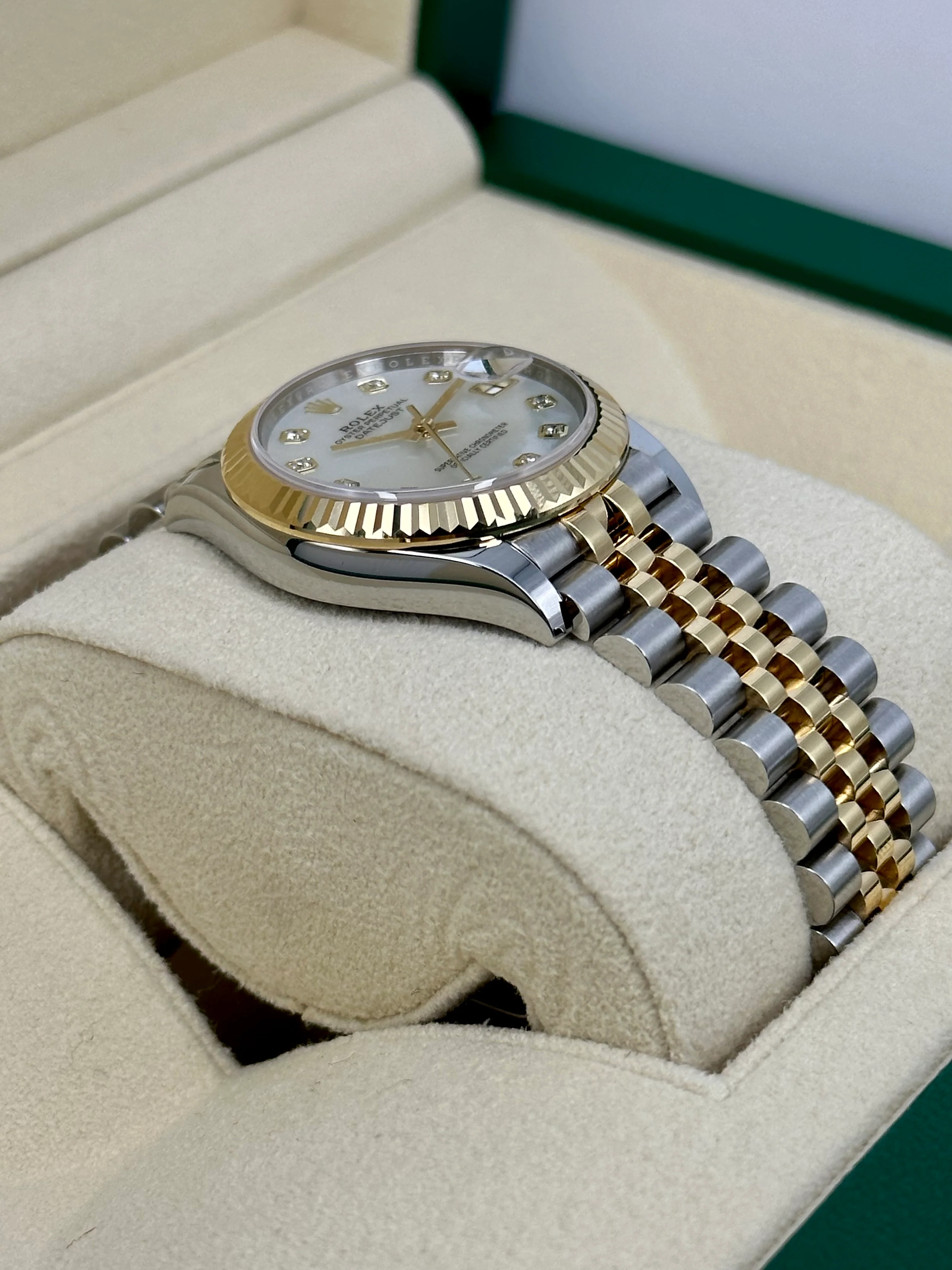 2023 Roles Datejust 31mm Two-Tone Jubilee Mother of Pearl Diamond Dial - Image 6