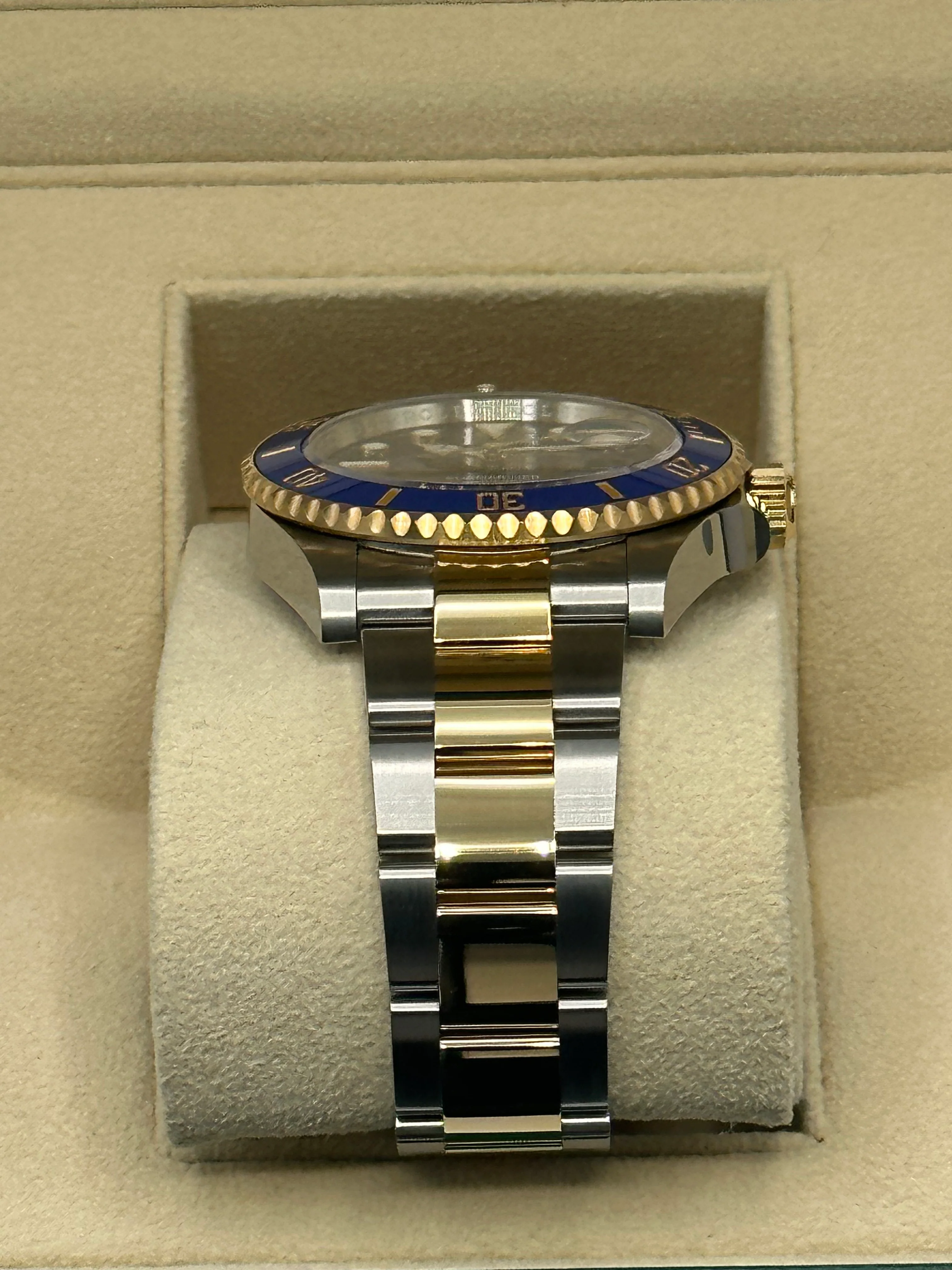 2023 Rolex Submariner “Bluesy” 41mm 126613LB Two-Tone Blue Dial - Image 4