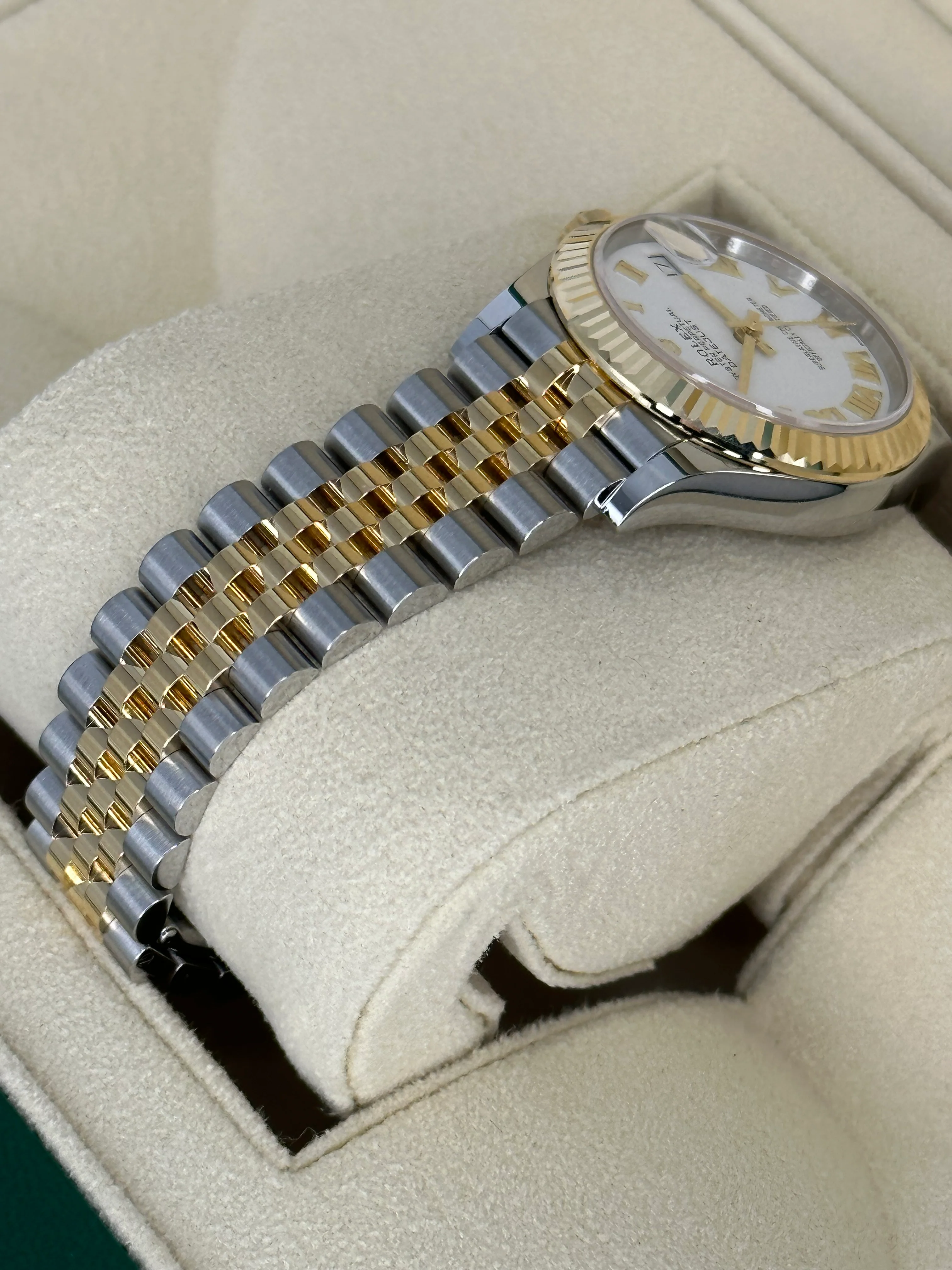2023 Rolex Datejust 31mm 278273 Two-Tone Jubilee White Roman Numeral Dial - Image 7