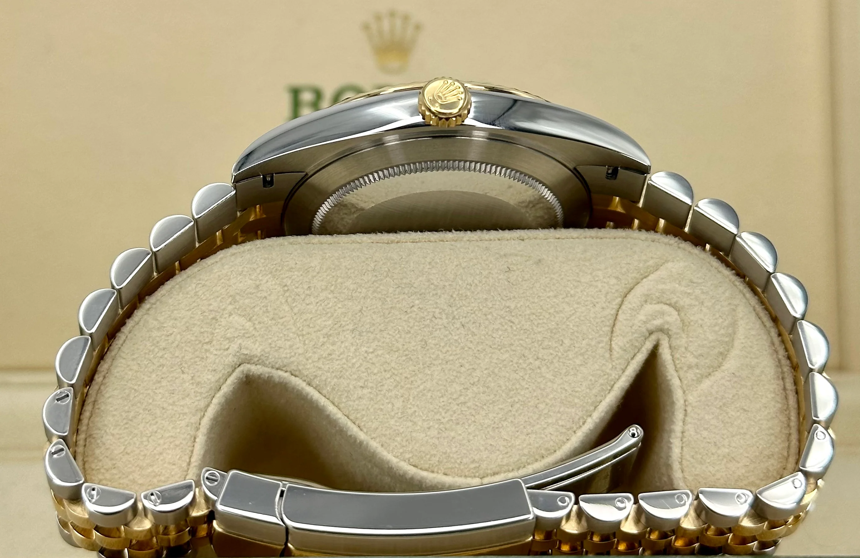2023 Rolex Datejust 41mm 126333 Two-Tone Jubilee Black Stick Dial - Image 9