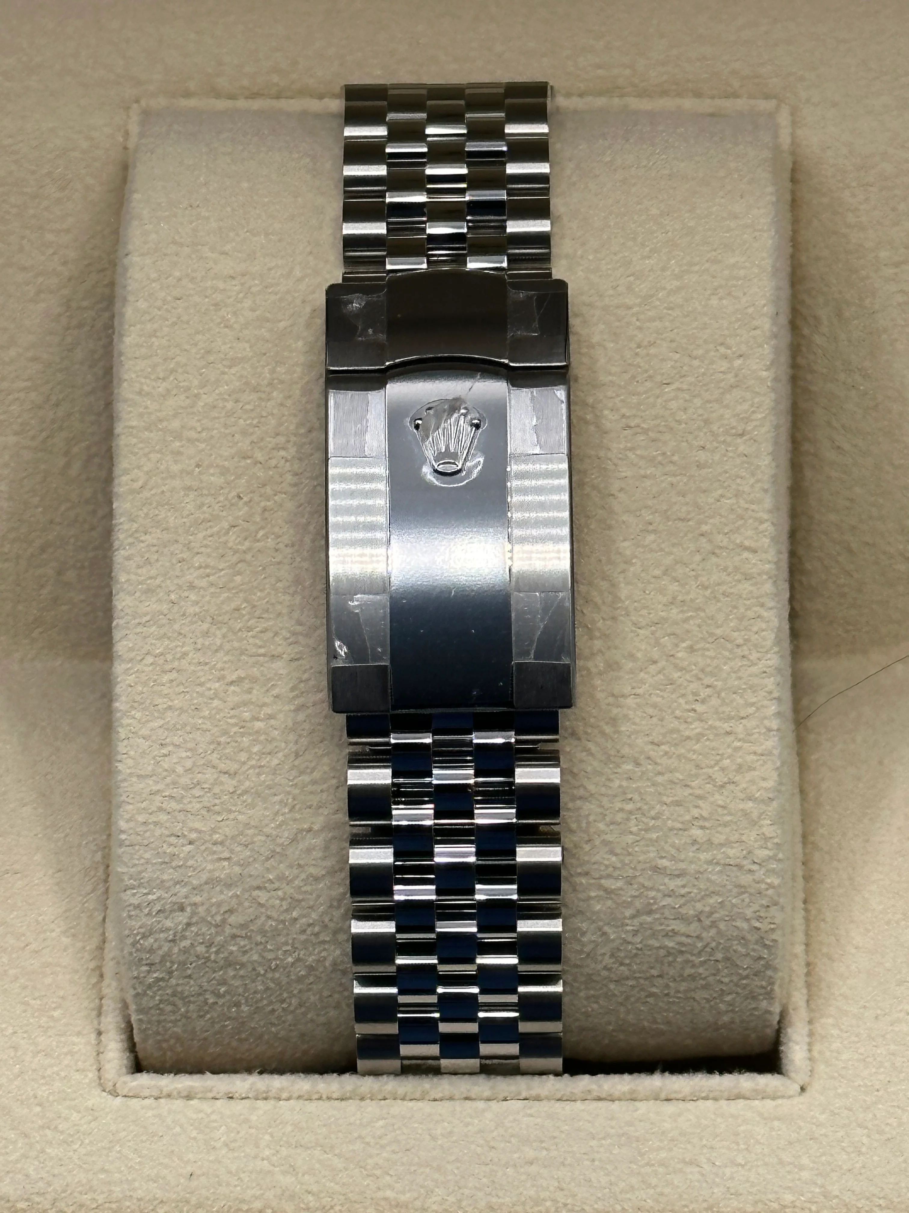 2023 Rolex Datejust 36mm 126234 Jubilee Pink Dial Diamond VI & IX - Image 2