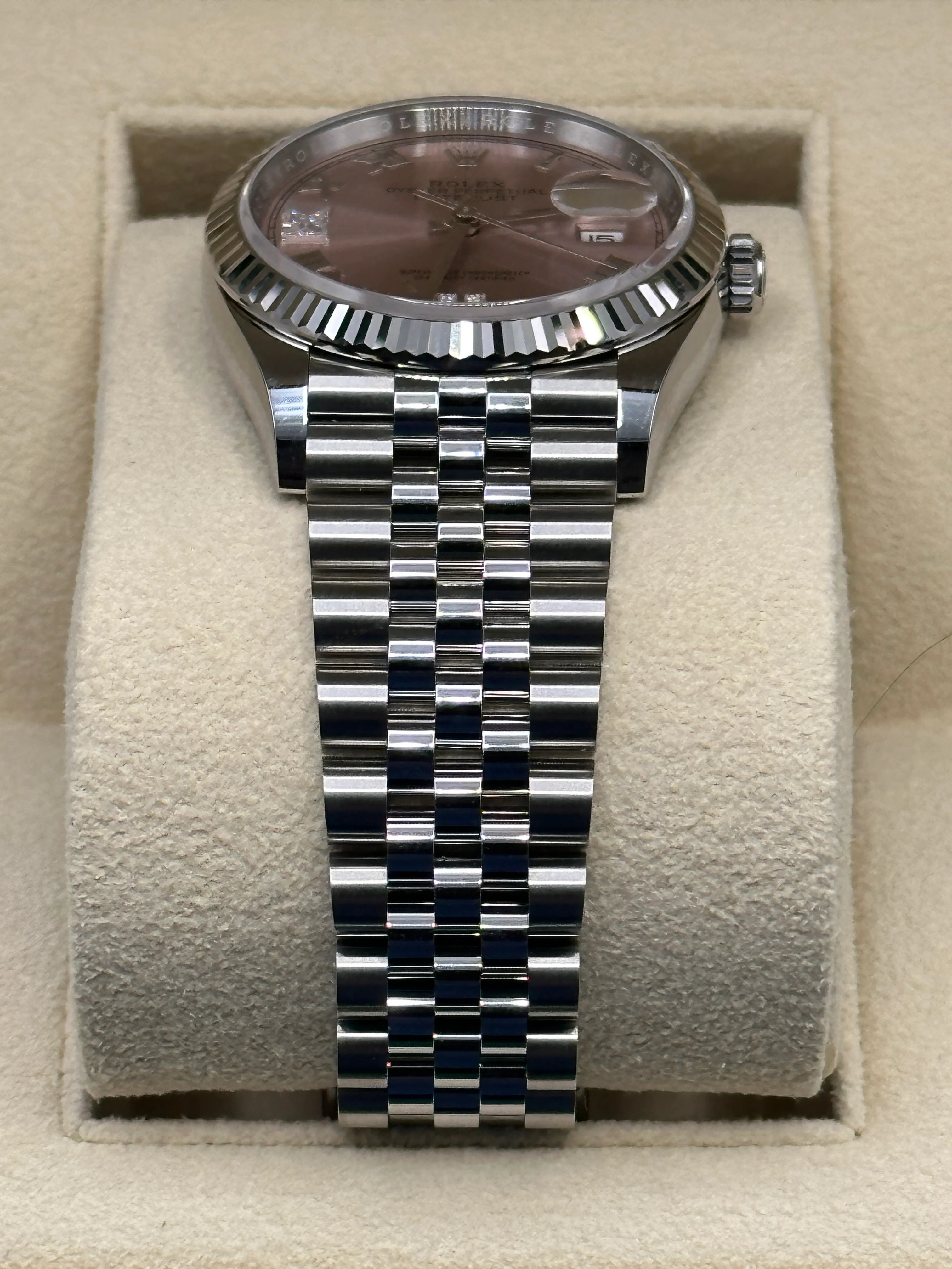 2023 Rolex Datejust 36mm 126234 Jubilee Pink Dial Diamond VI & IX - Image 3