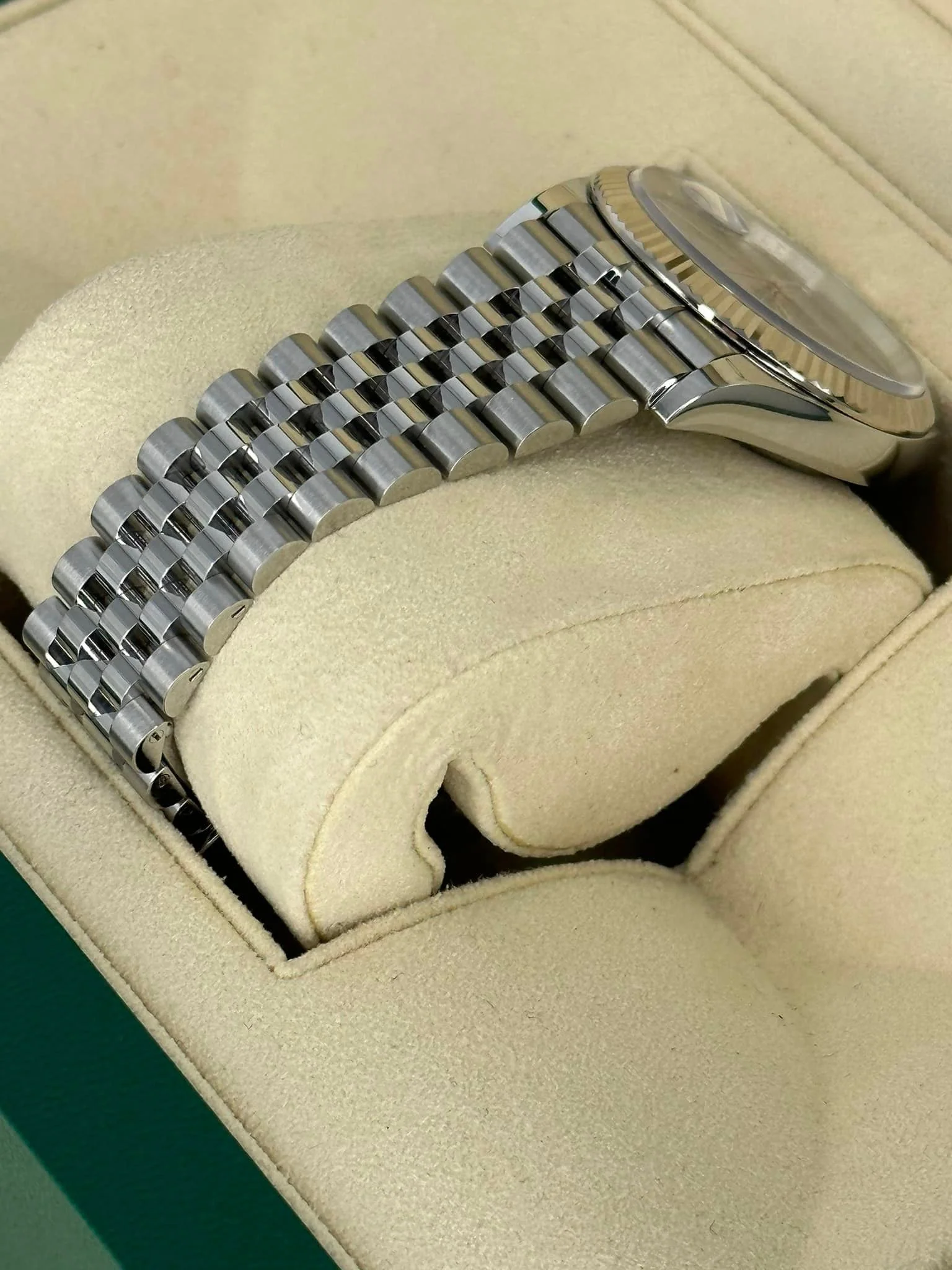 2023 Rolex Datejust 36mm 126234 Jubilee Wimbledon Dial - Image 7