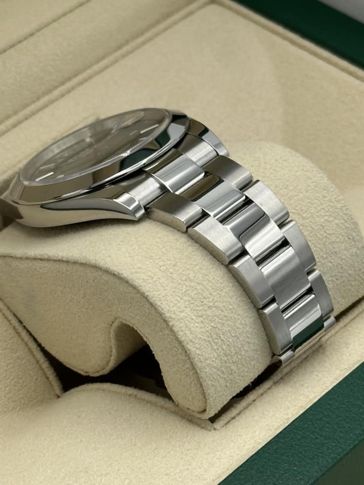 2023 Rolex Datejust 41mm 126300 Oyster Green Dial - Image 5