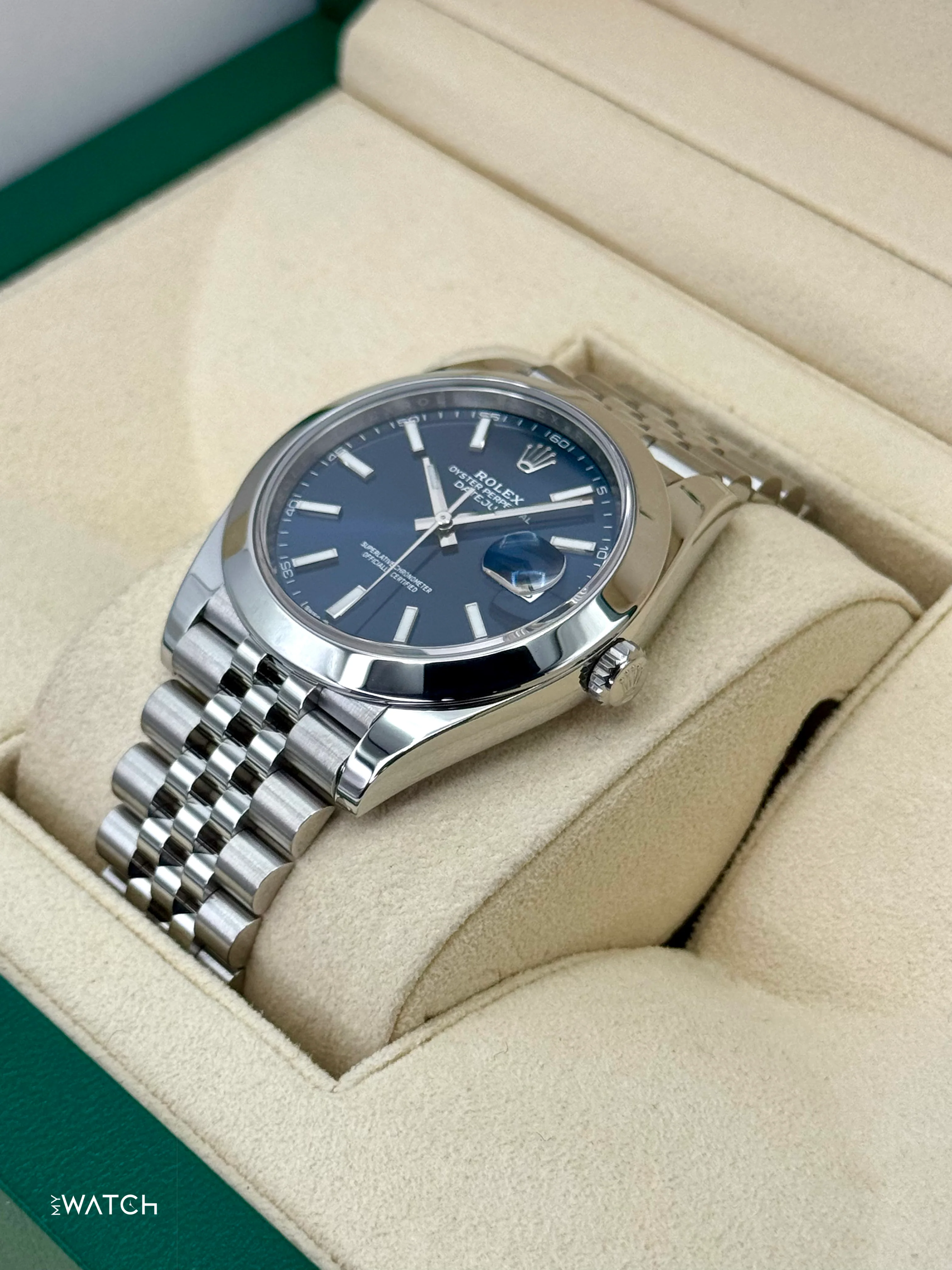 2023 Rolex Datejust 41mm 126300 Stainless Steel Jubilee Blue Dial - Image 5
