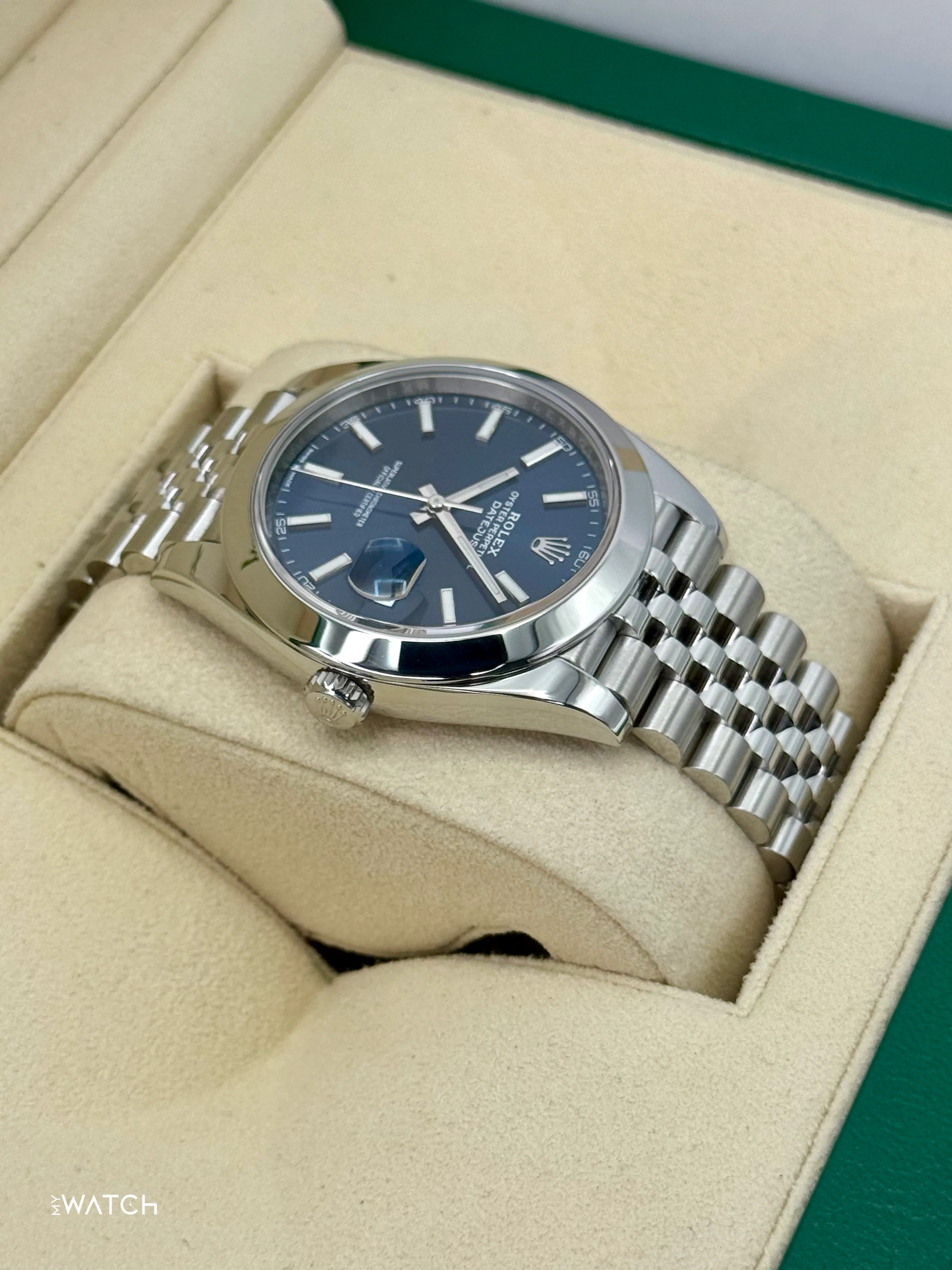 2023 Rolex Datejust 41mm 126300 Stainless Steel Jubilee Blue Dial - Image 8