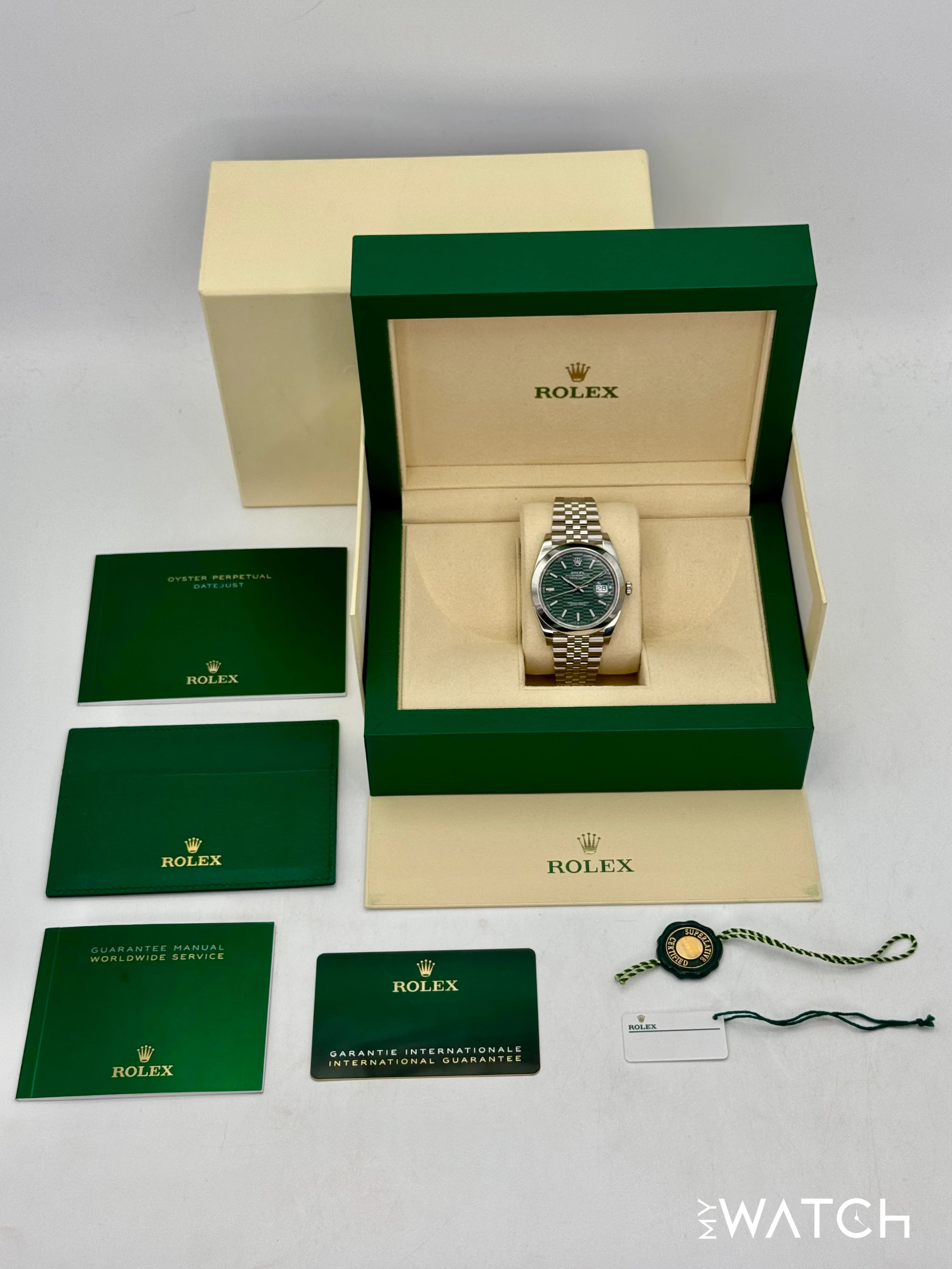 2023 Rolex Datejust 41mm 126300 Stainless Steel Jubilee Green Motif Dial - Image 10