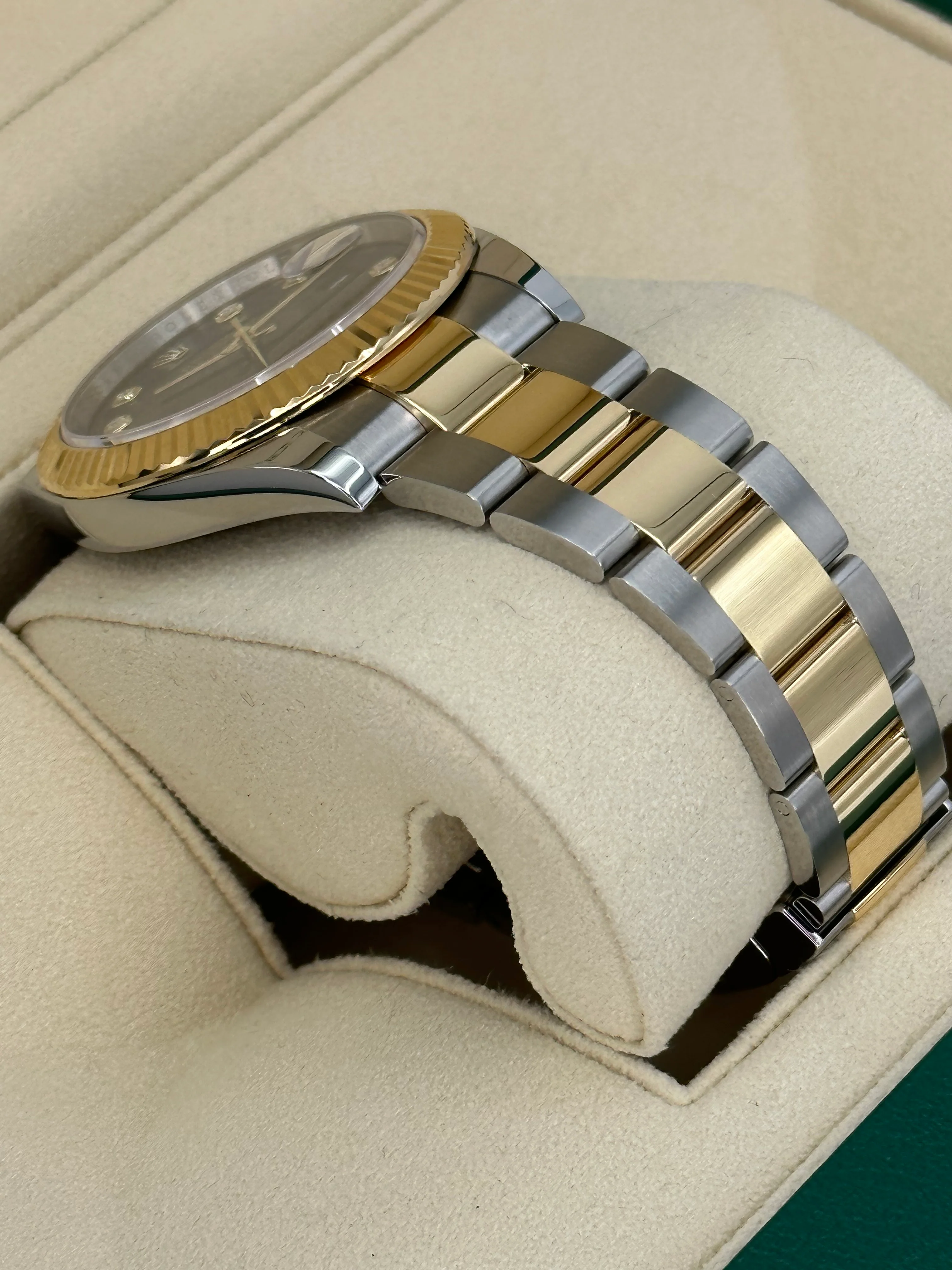 2023 Rolex Datejust 41mm 126333 Two-Tone Oyster Black Diamond Dial - Image 6