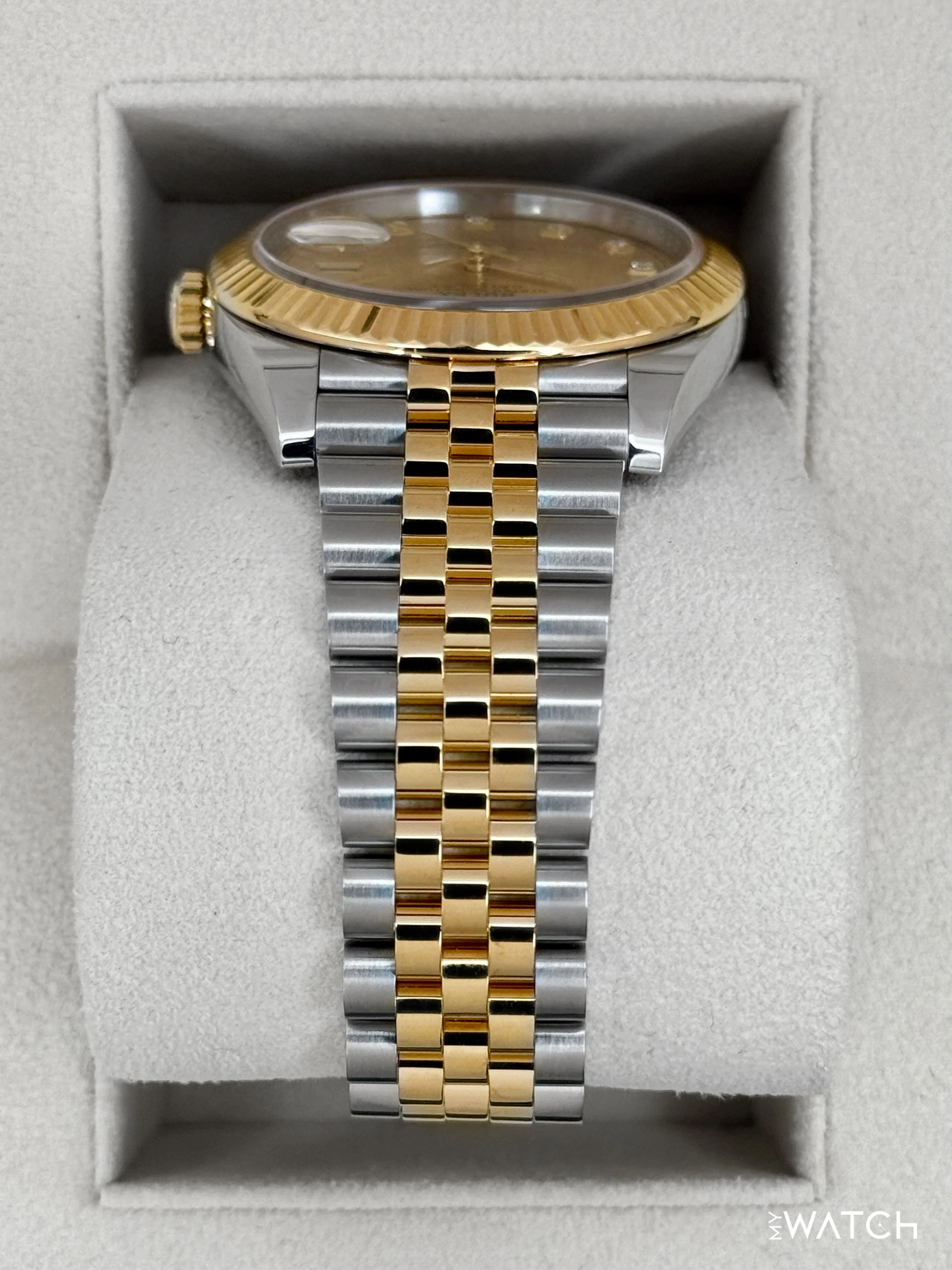 2023 Rolex Datejust 41mm 126333 Two-Tone Jubilee Champagne Diamond Dial - Image 4