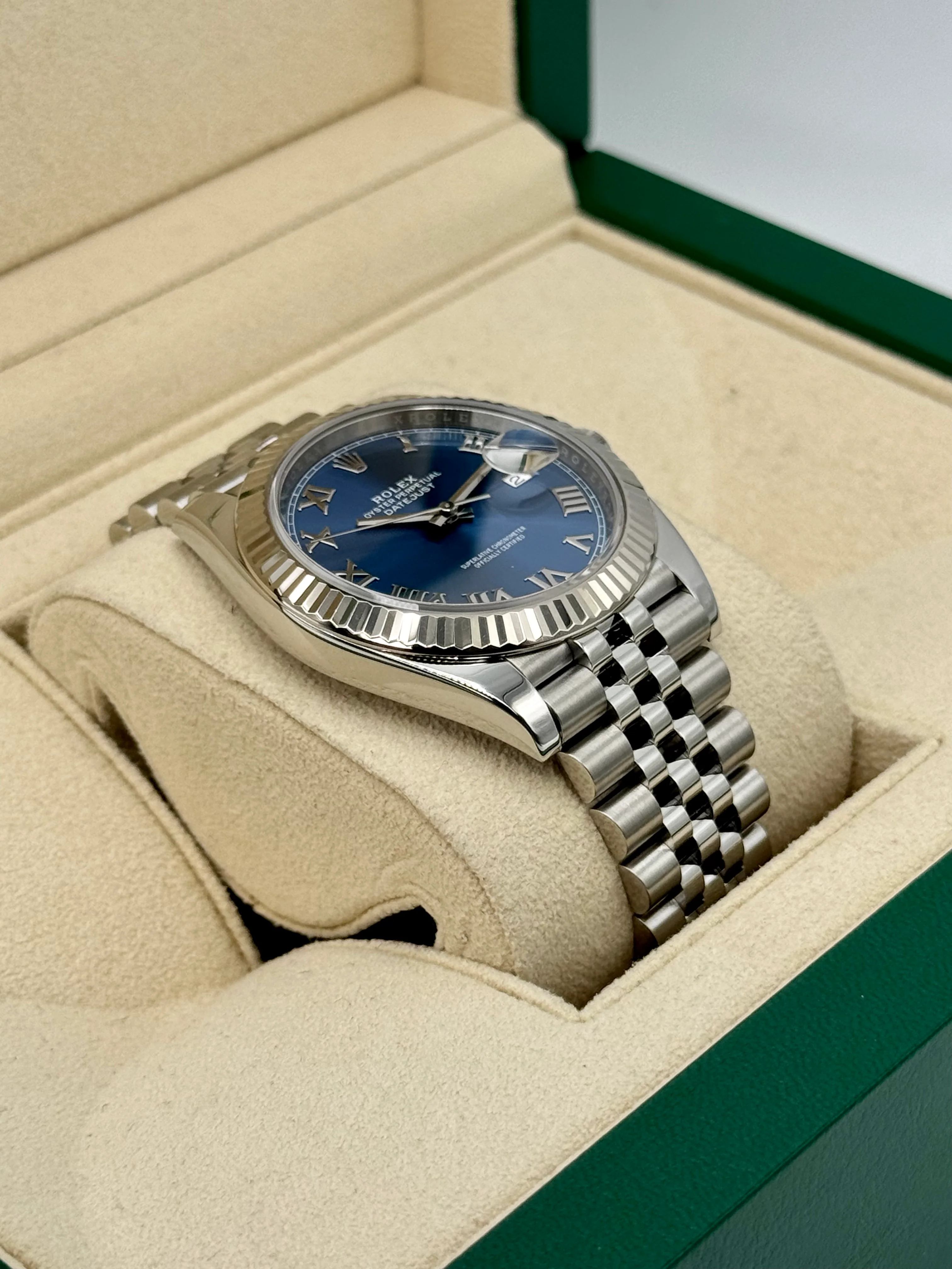 2023 Rolex Datejust 41mm 126334 Jubilee Blue Roman Numeral Dial - Image 6