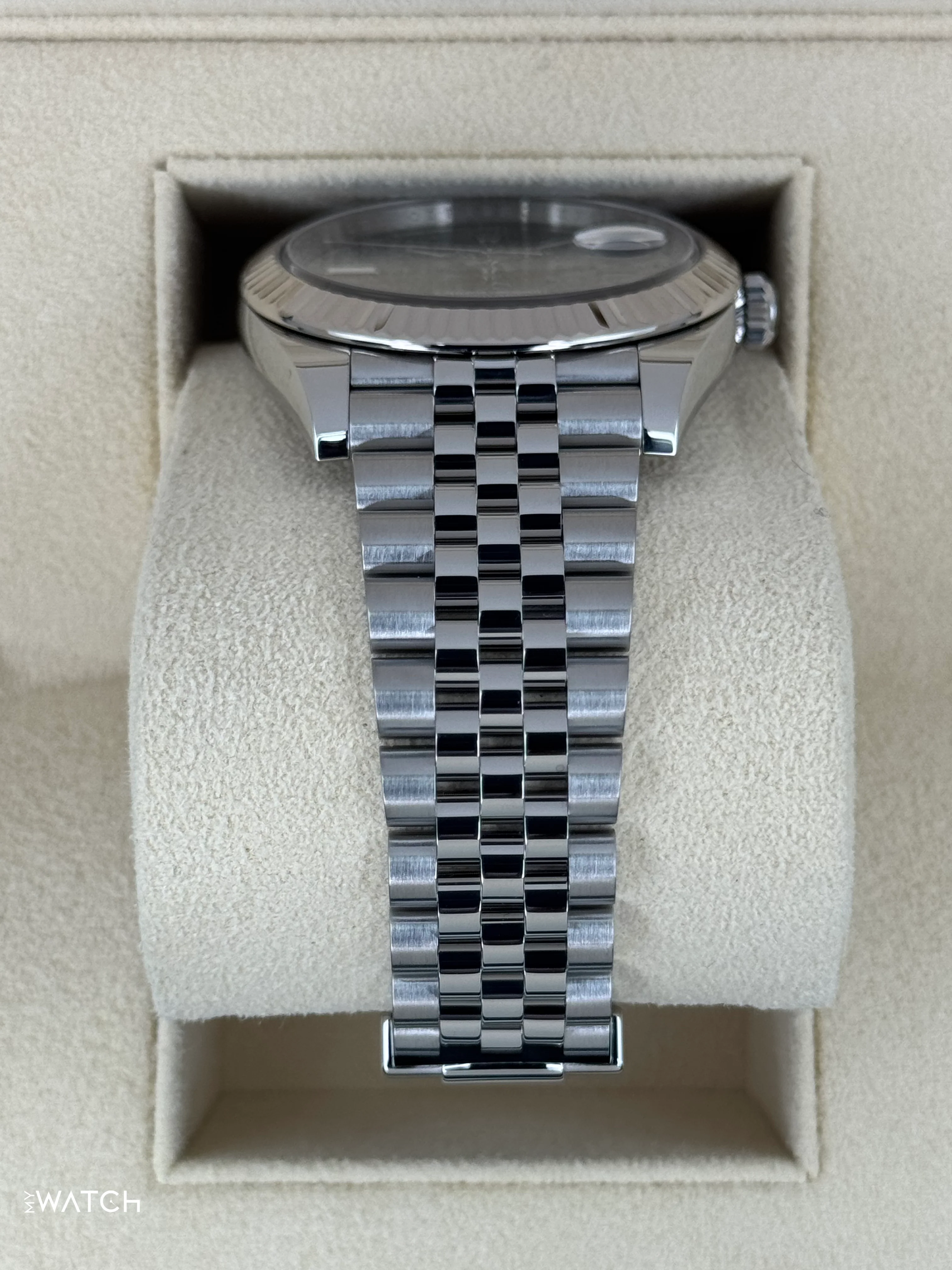 2023 Rolex Datejust 41mm 126334 Jubilee Wimbledon Dial - Image 3