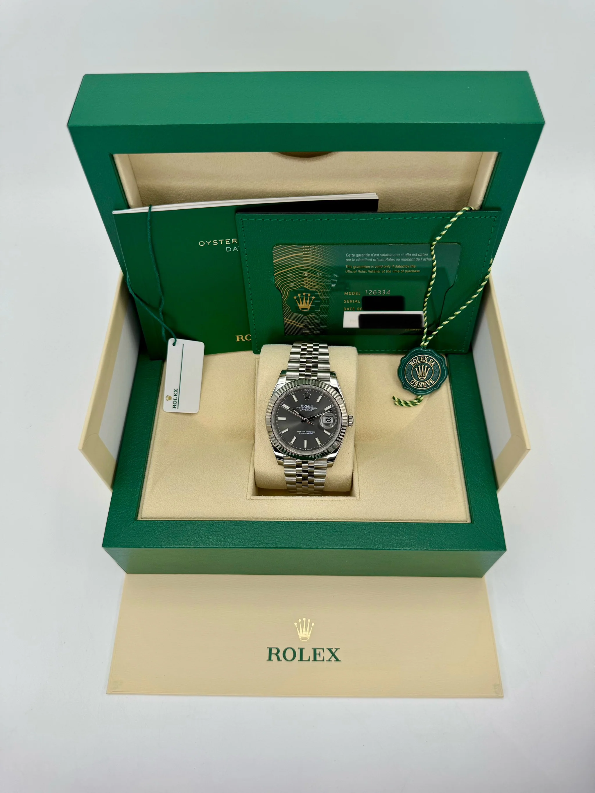 2023 Rolex Datejust 41mm 126334 Stainless Steel Jubilee Rhodium Dial - Image 11
