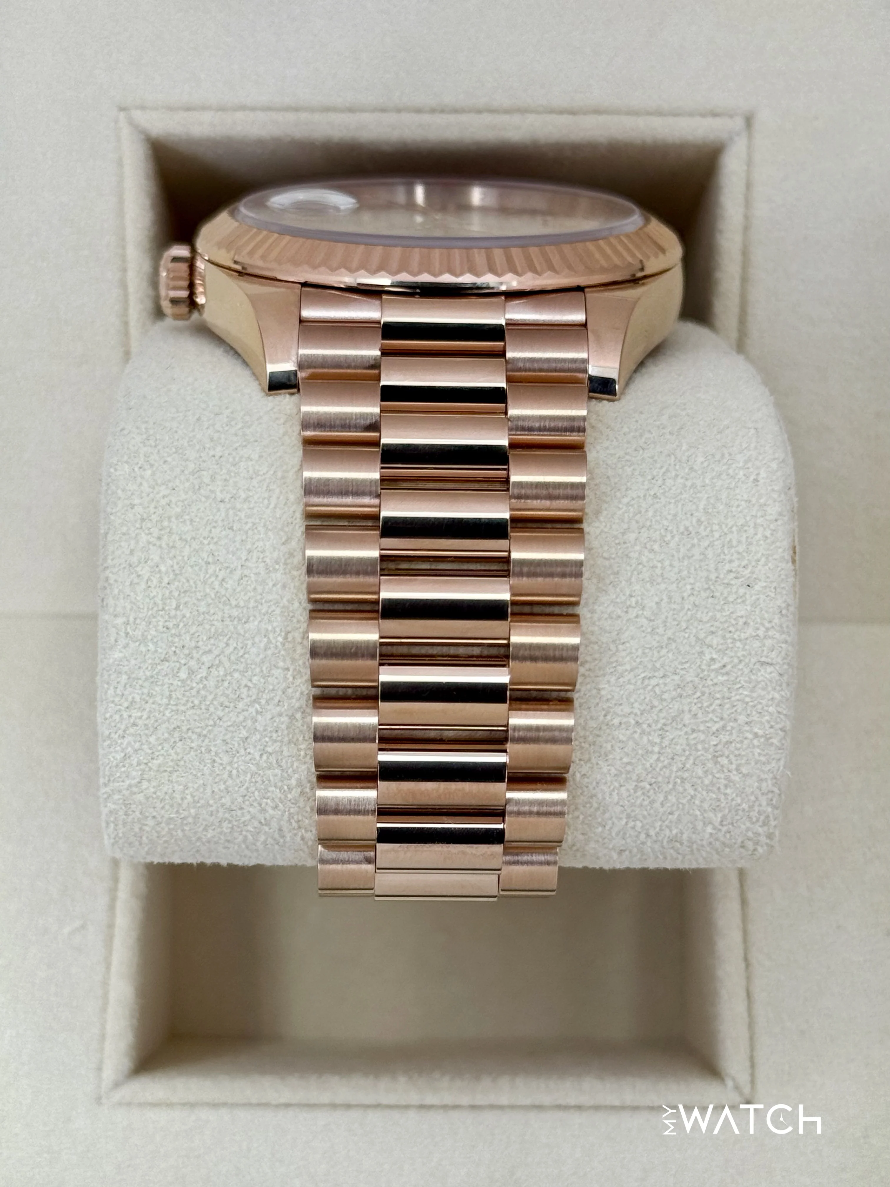 2023 Rolex Day-Date 40mm 228235 Presidential Rose Gold Sundust Dial - Image 4