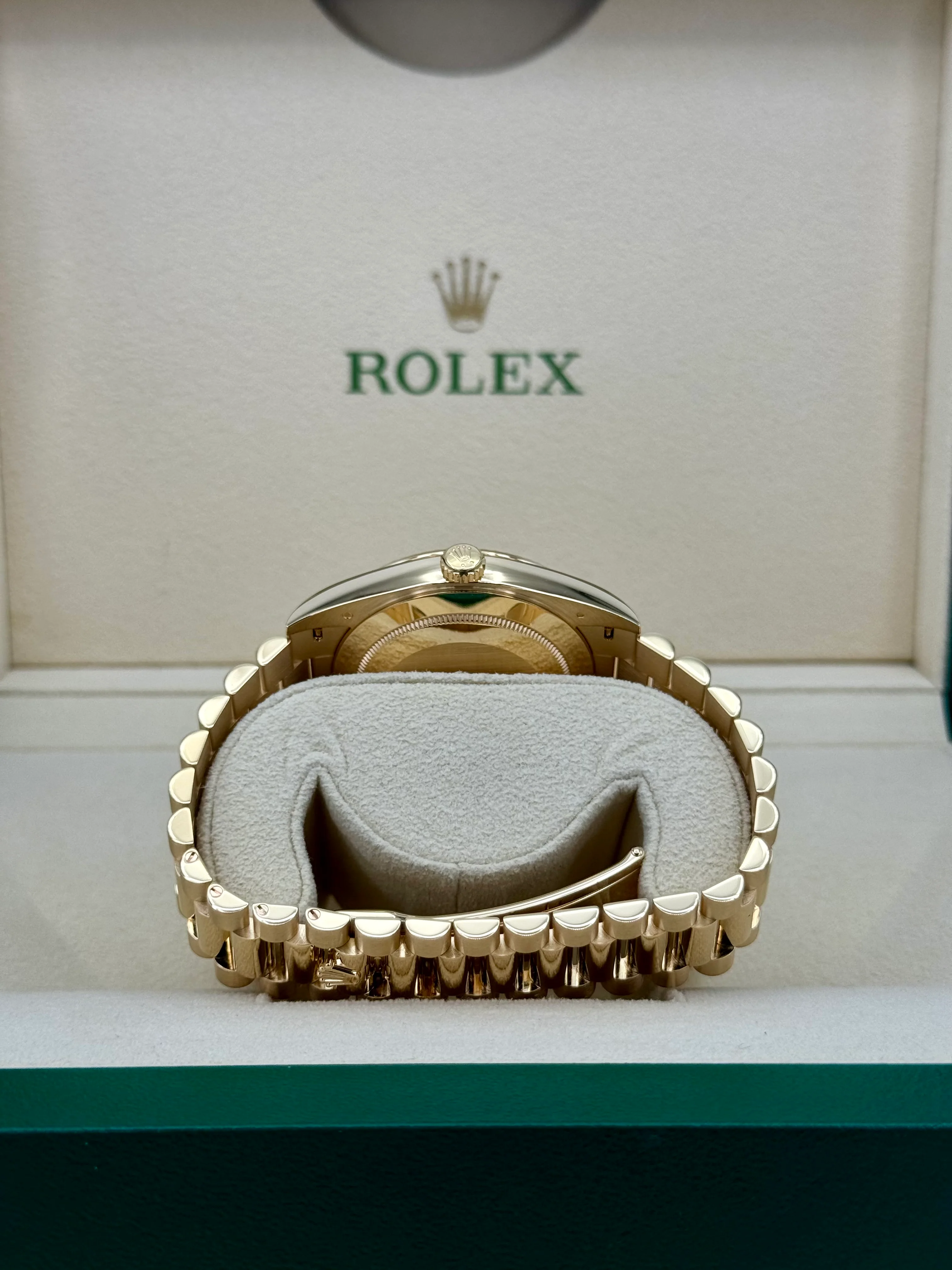 2023 Rolex Day-Date 40mm 228238 Champagne Diamond Baguette Dial - Image 8