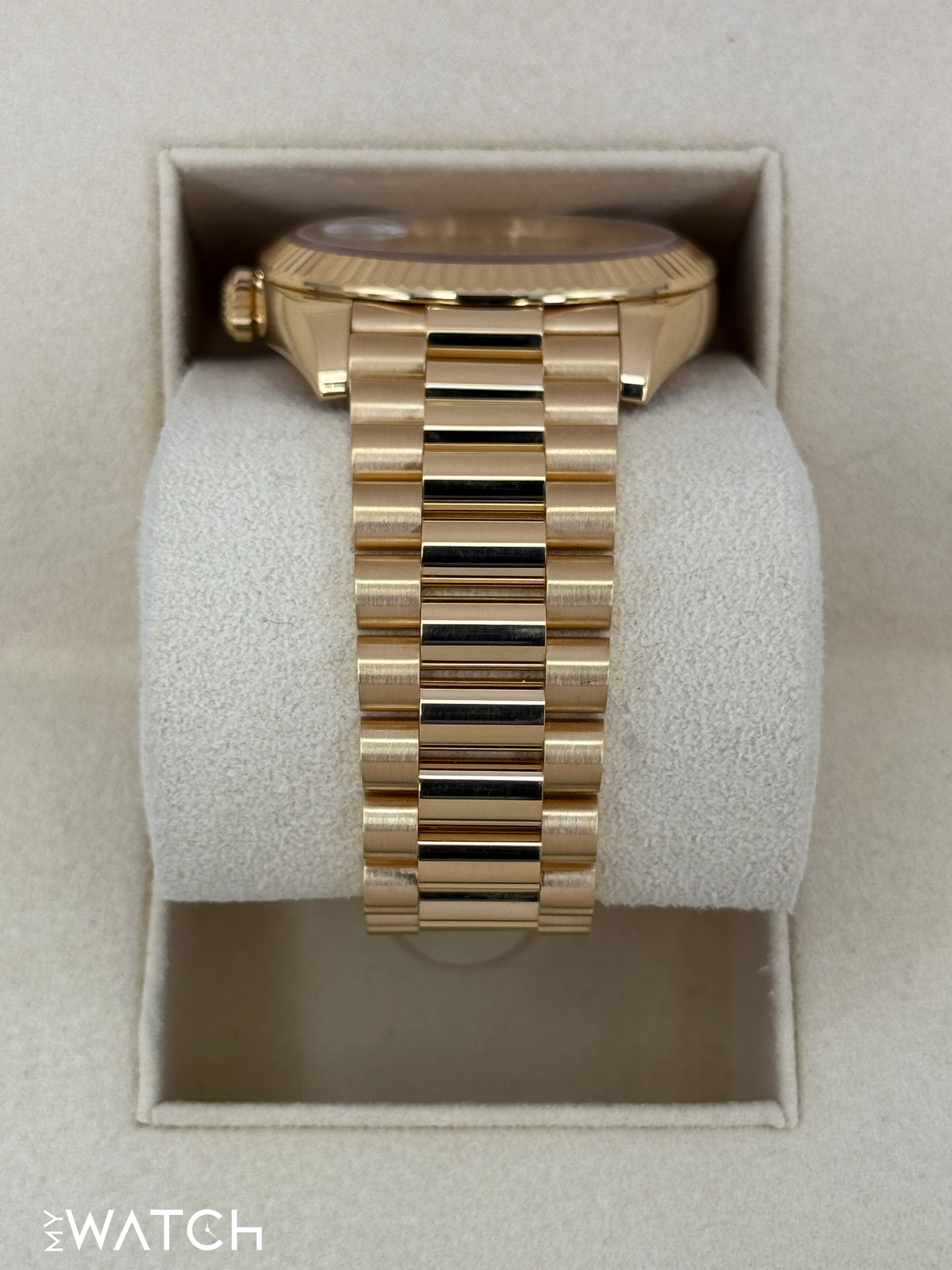 2023 Rolex Day-Date 40mm 228238 Presidential Champagne Dial - Image 4