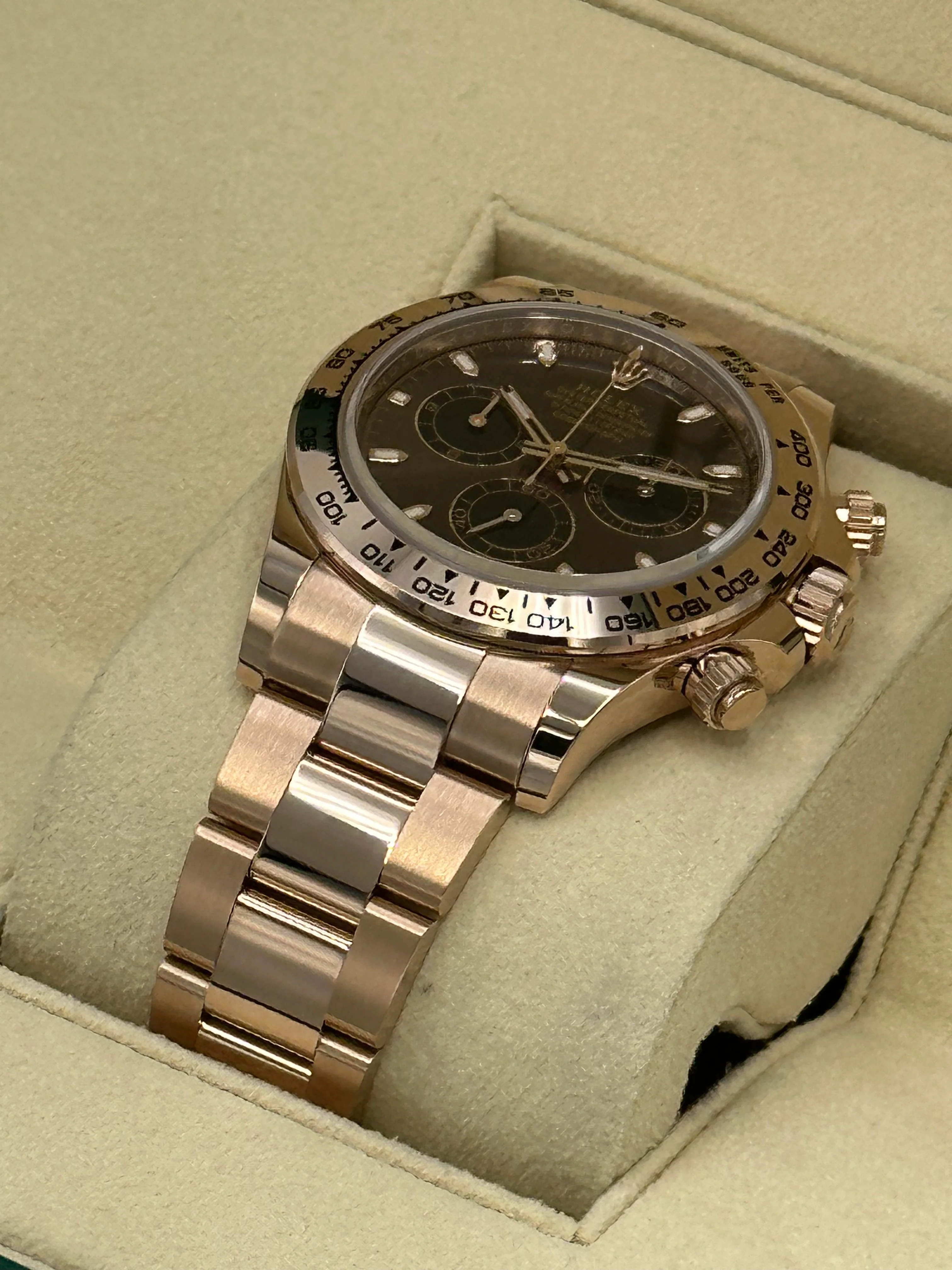 NEW 2023 Rolex Daytona 40mm 116505 Rose Gold Chocolate Dial - Image 7