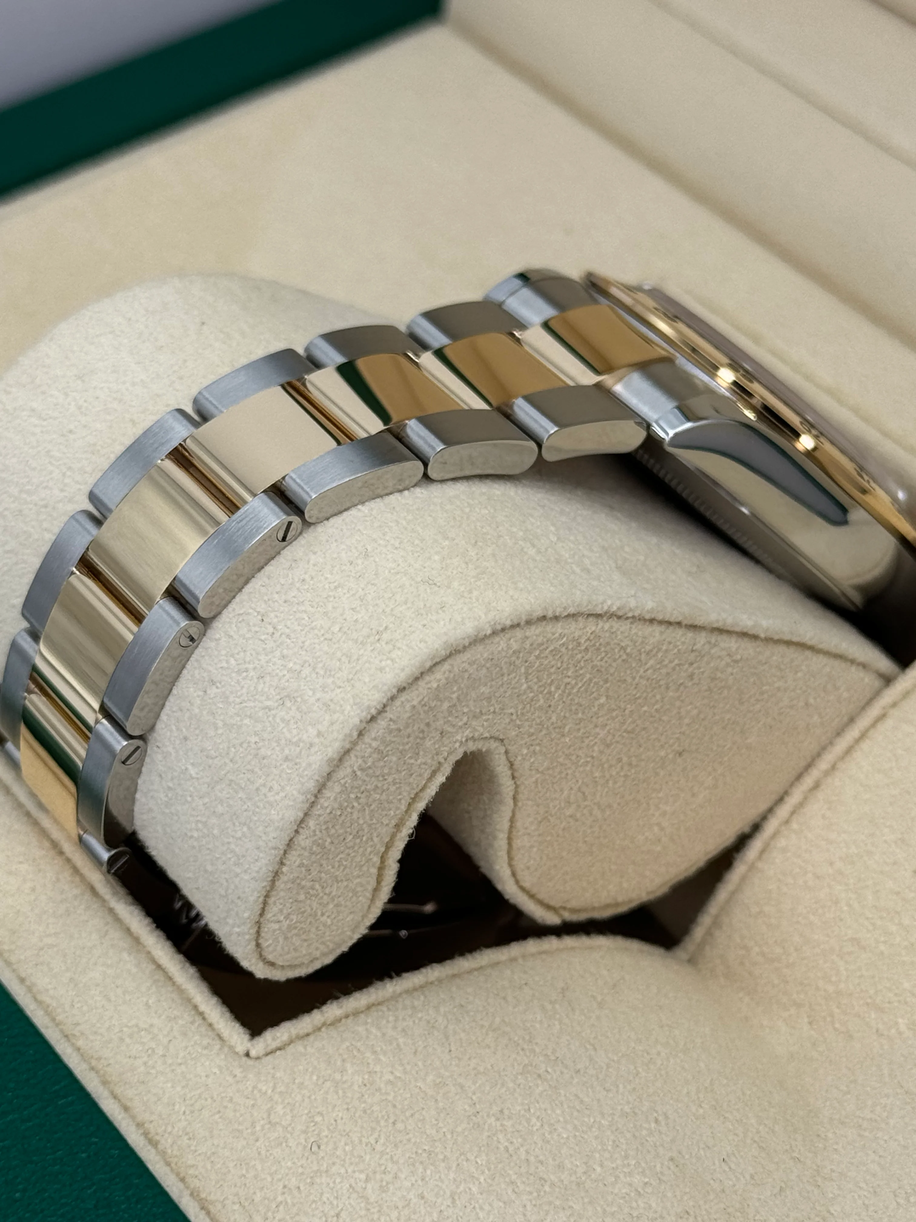 2023 Rolex Daytona 40mm 116503 Tow-Tone White Dial - Image 7