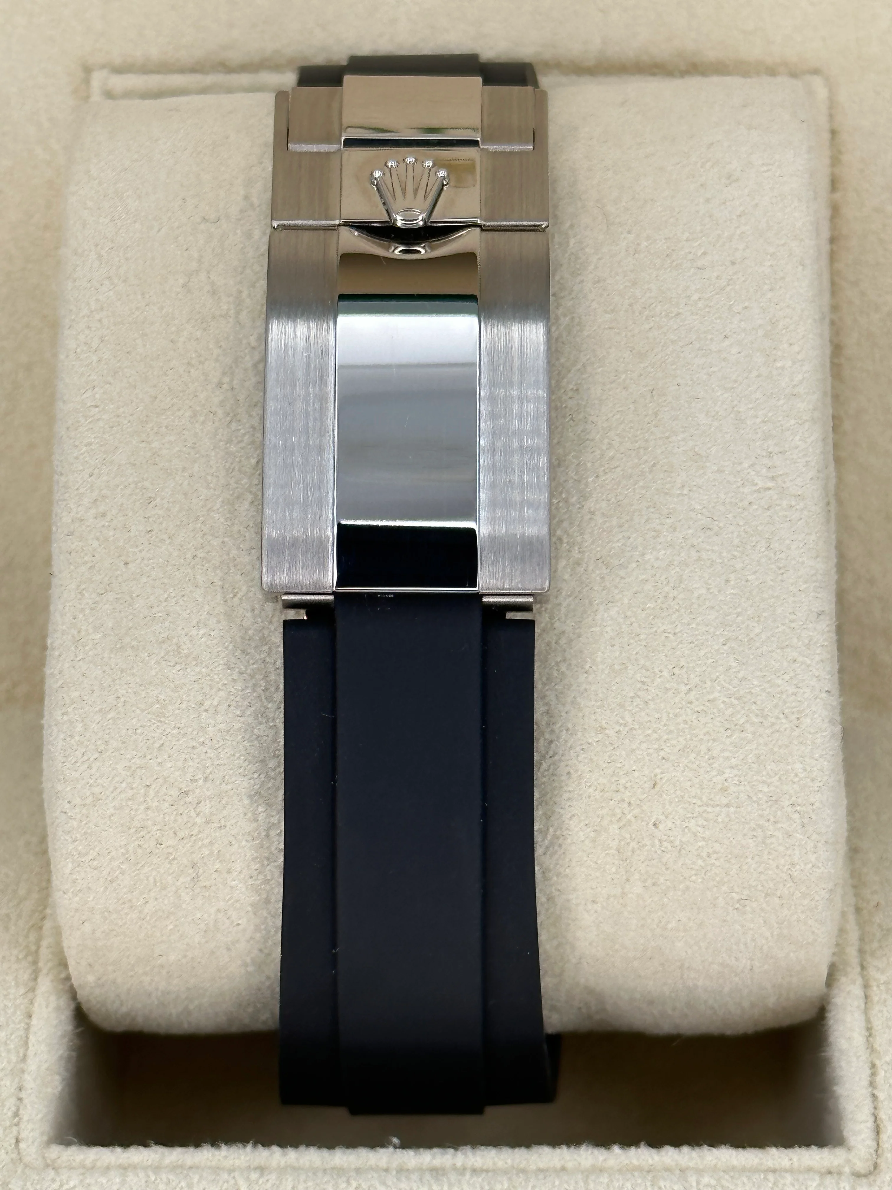 2023 Rolex Daytona 40mm 116519LN White Gold Silver Ghost Dial - Image 2