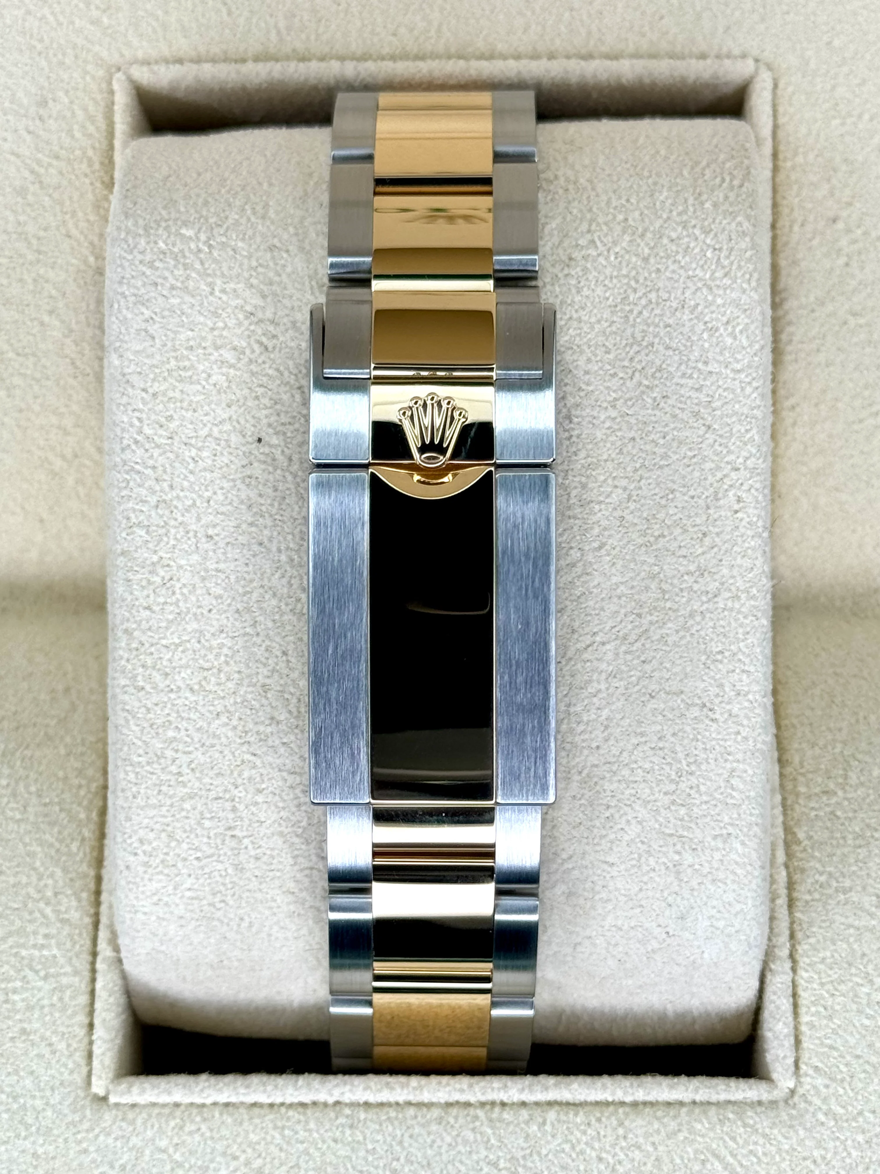 2023 Rolex Daytona 40mm 126503 Two-Tone Champagne Dial - Image 2