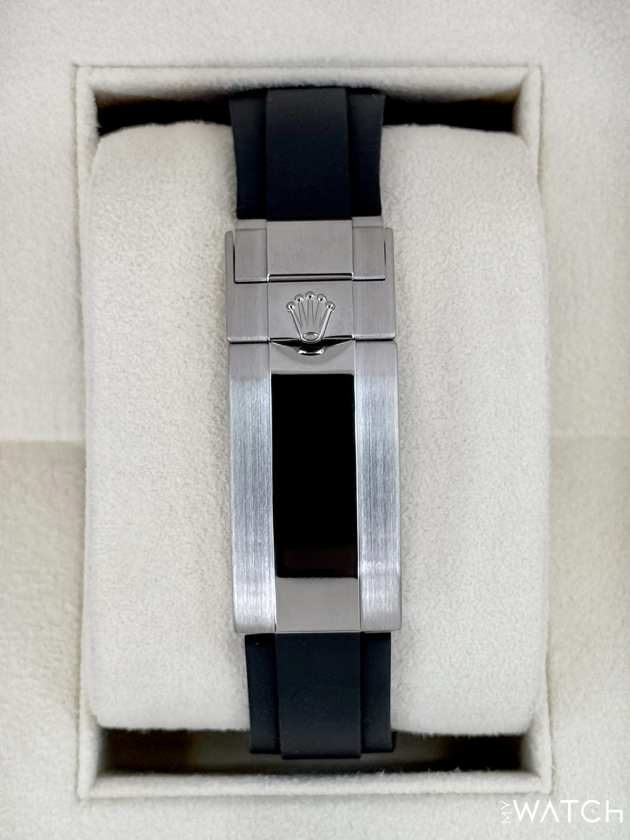 2023 Rolex Daytona 40mm 126519LN White Gold Oysterflex Silver Ghost Dial - Image 2