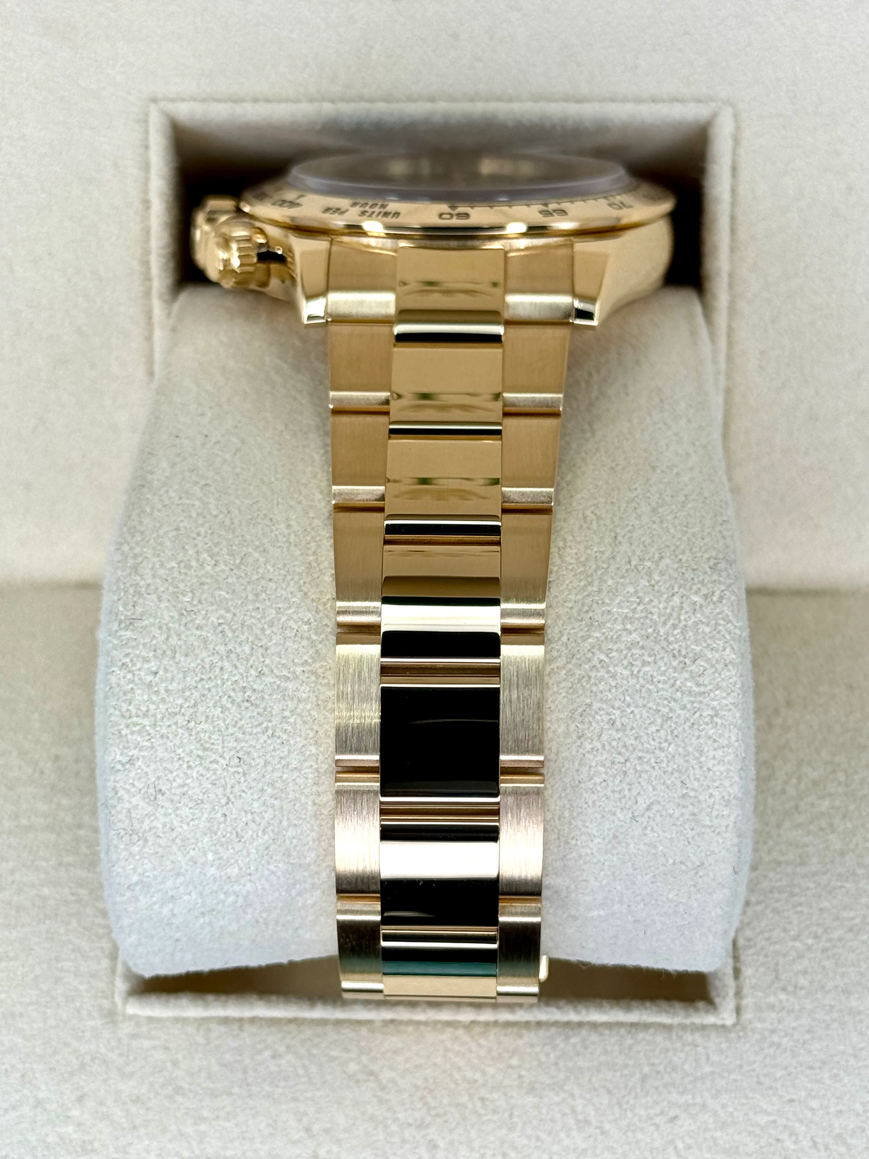 2023 Rolex Daytona "Paul Newman" 40mm 116508 Yellow Gold Black Dial - Image 4