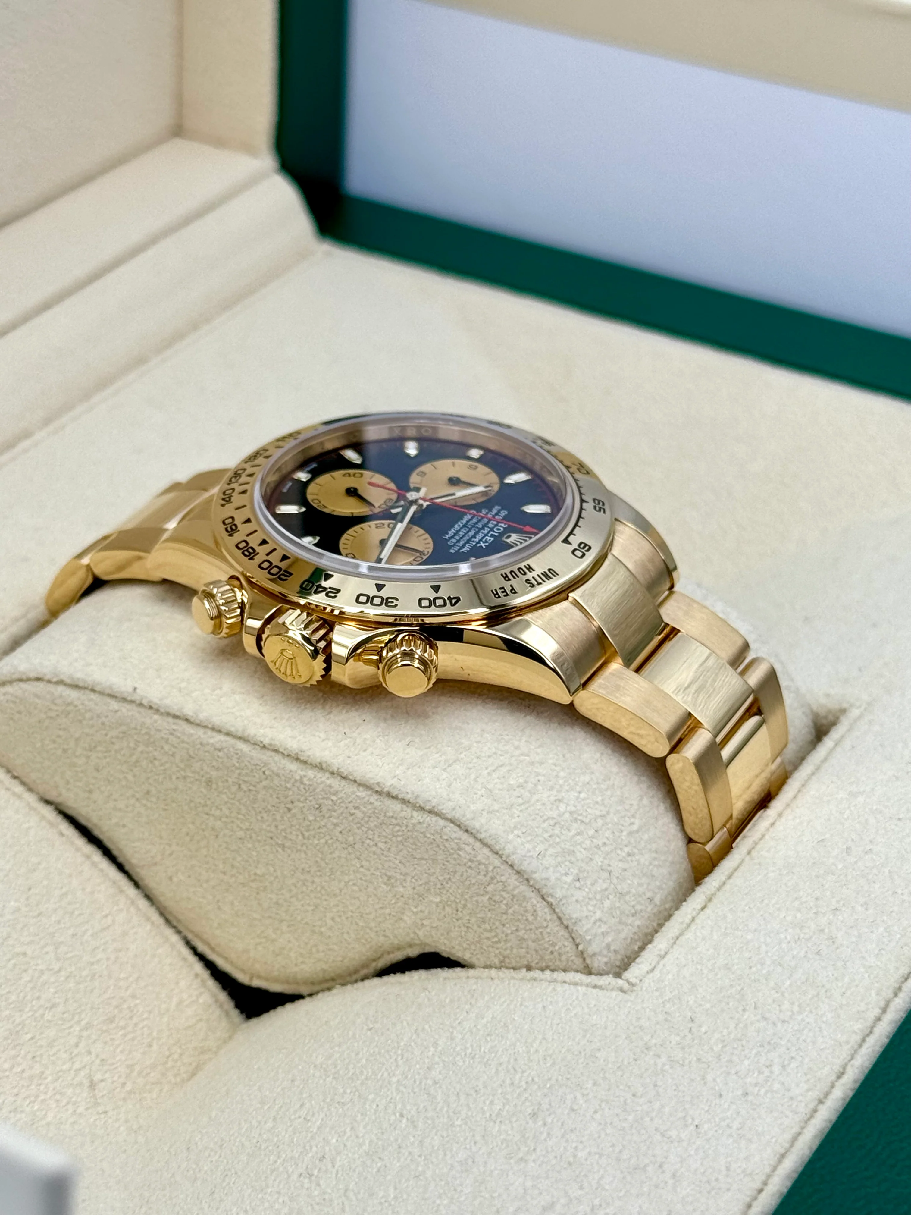 2023 Rolex Daytona "Paul Newman" 40mm 116508 Yellow Gold Black Dial - Image 8