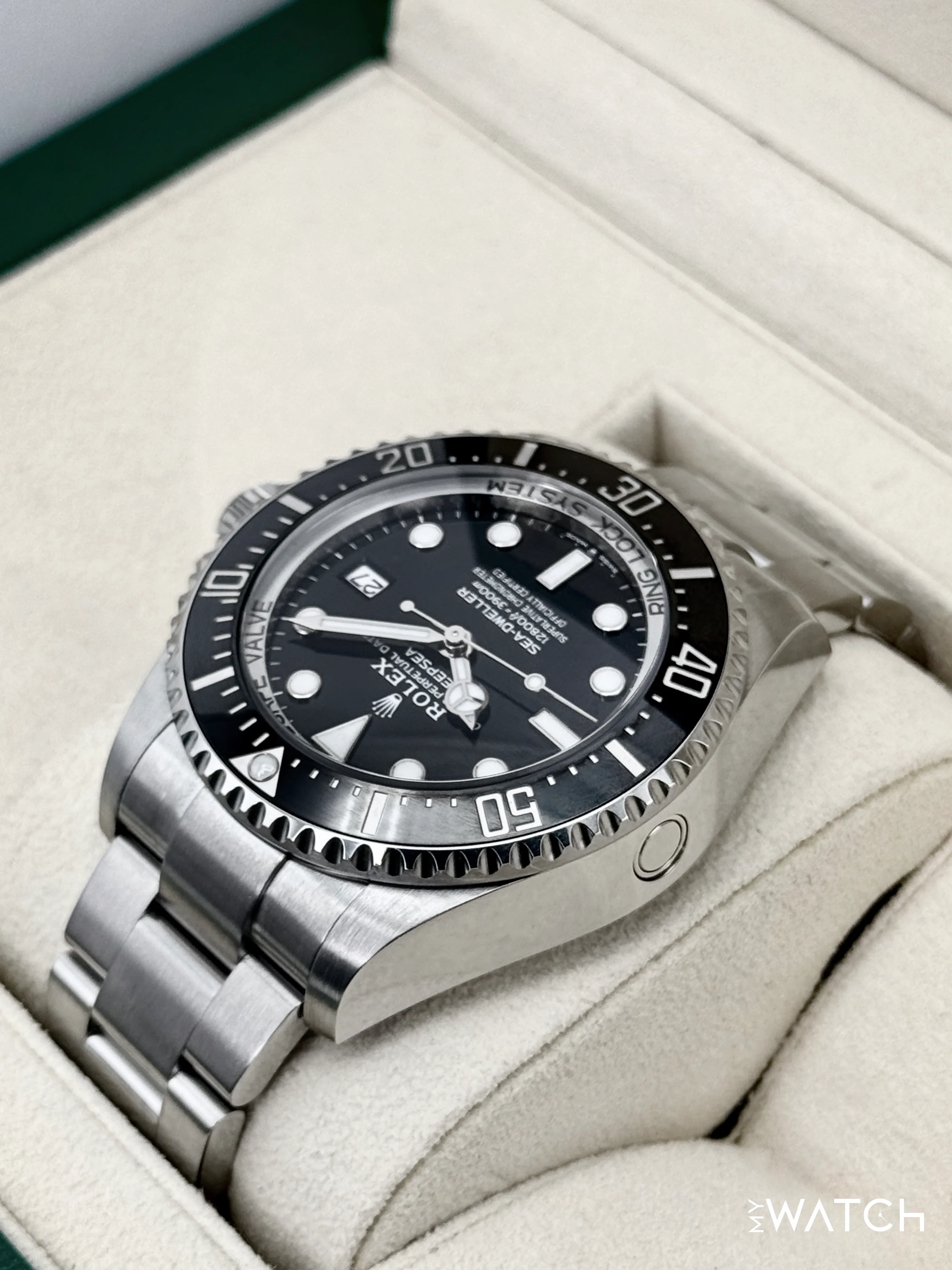 2023 Rolex Deepsea 44mm 136660 Stainless Steel Black Dial - Image 7