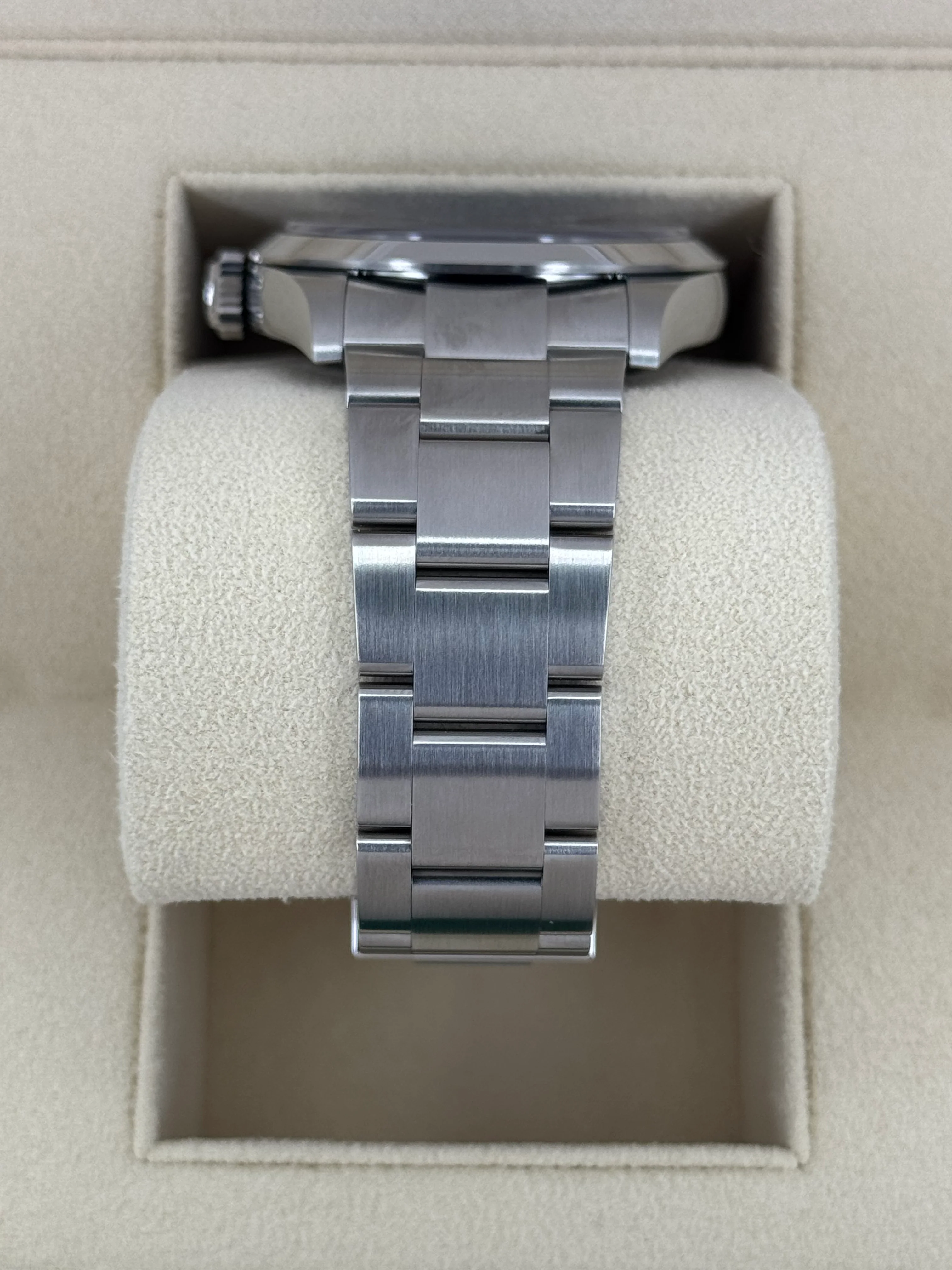 NEW 2023 Rolex Explorer 40mm 224270 Black Dial - Image 4