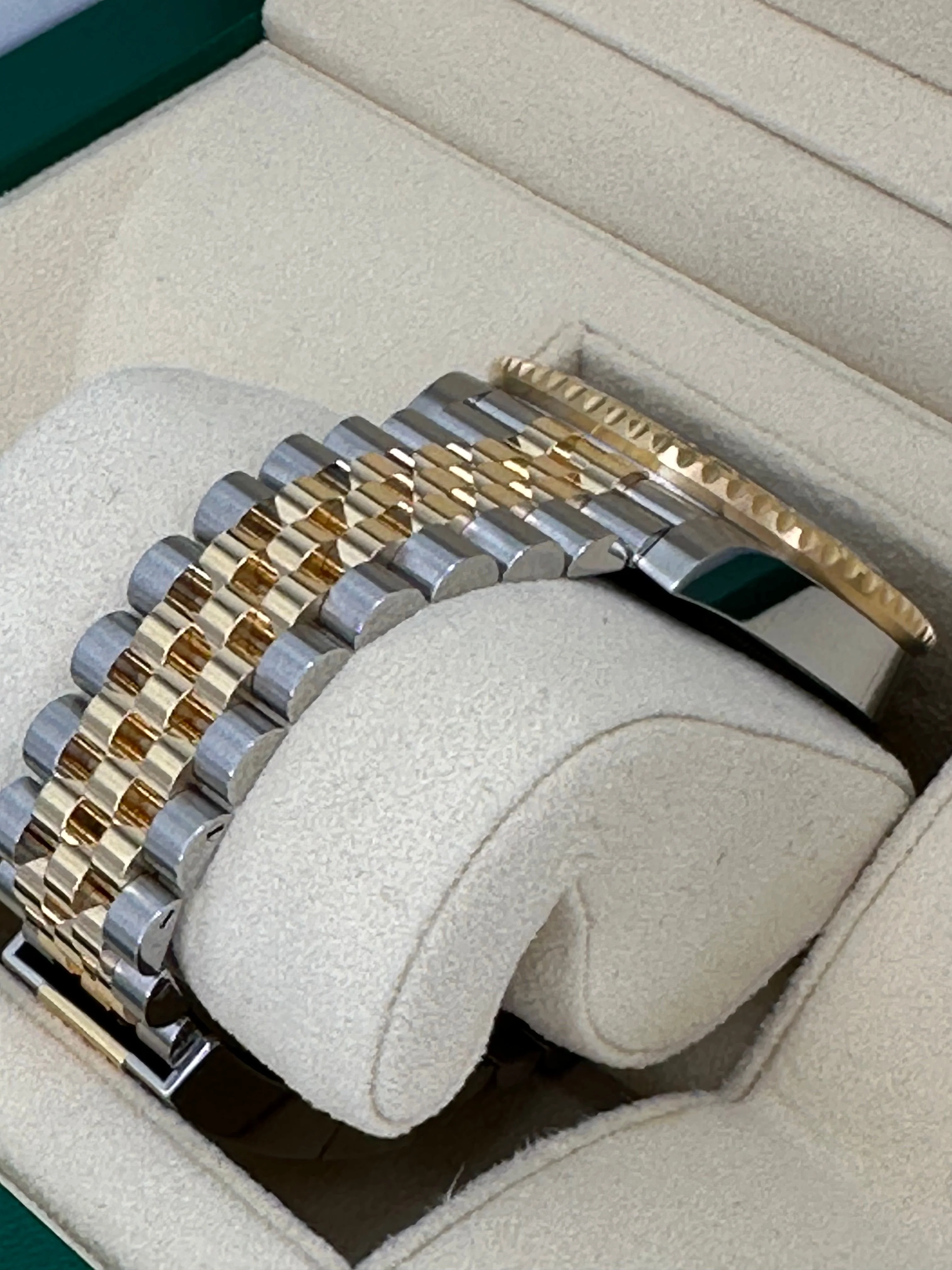 2023 Rolex GMT-Master II 40mm 126713GRNR Two-Tone Jubilee Black Dial - Image 7