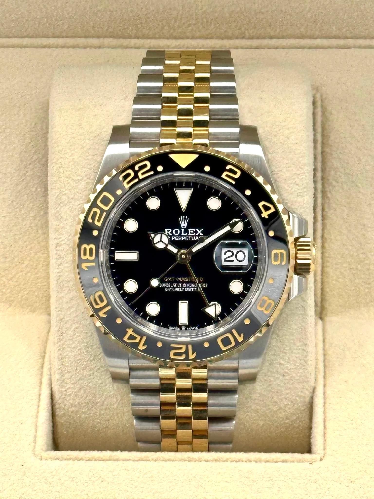 2023 Rolex GMT-Master II 40mm 126713GRNR Two-Tone Jubilee Black Dial - Image 7