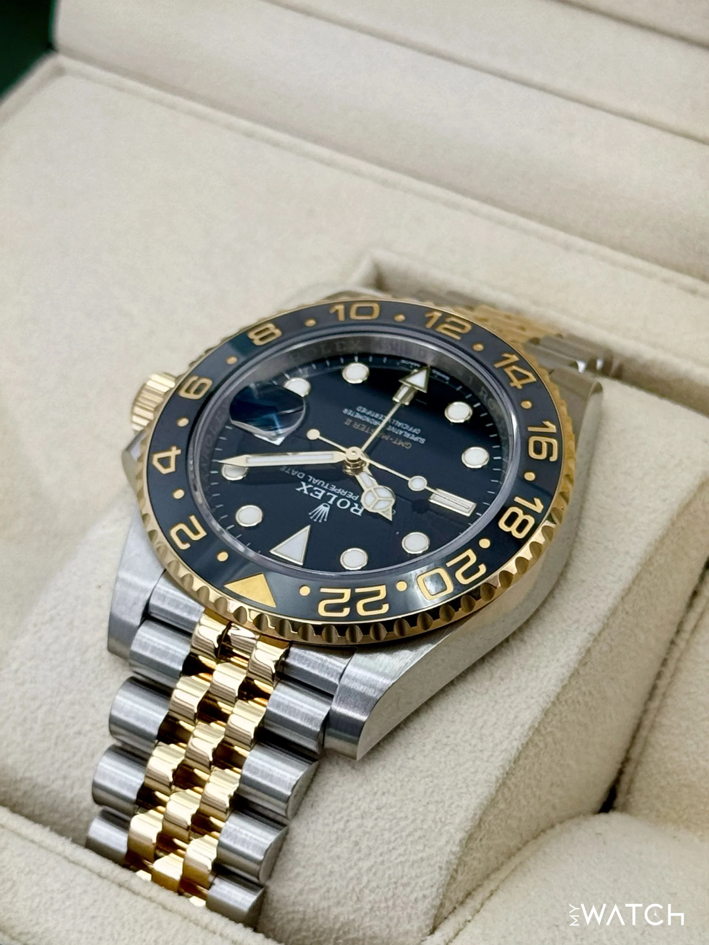 2023 Rolex GMT-Master II 40mm 126713GRNR Two-Tone Jubilee - Image 7