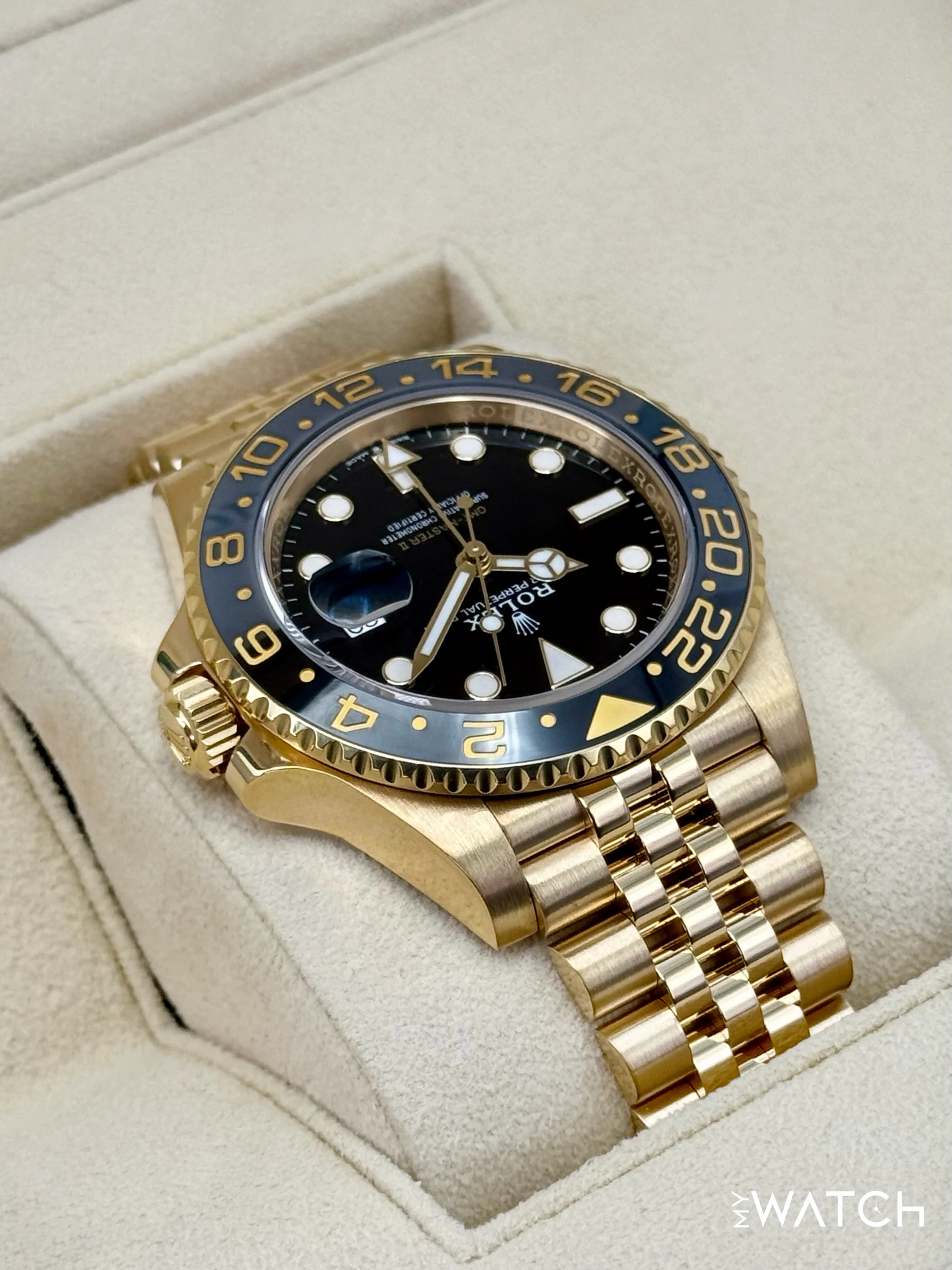 2023 Rolex GMT-Master II 40mm 126718GRNR Jubilee Black Dial - Image 8