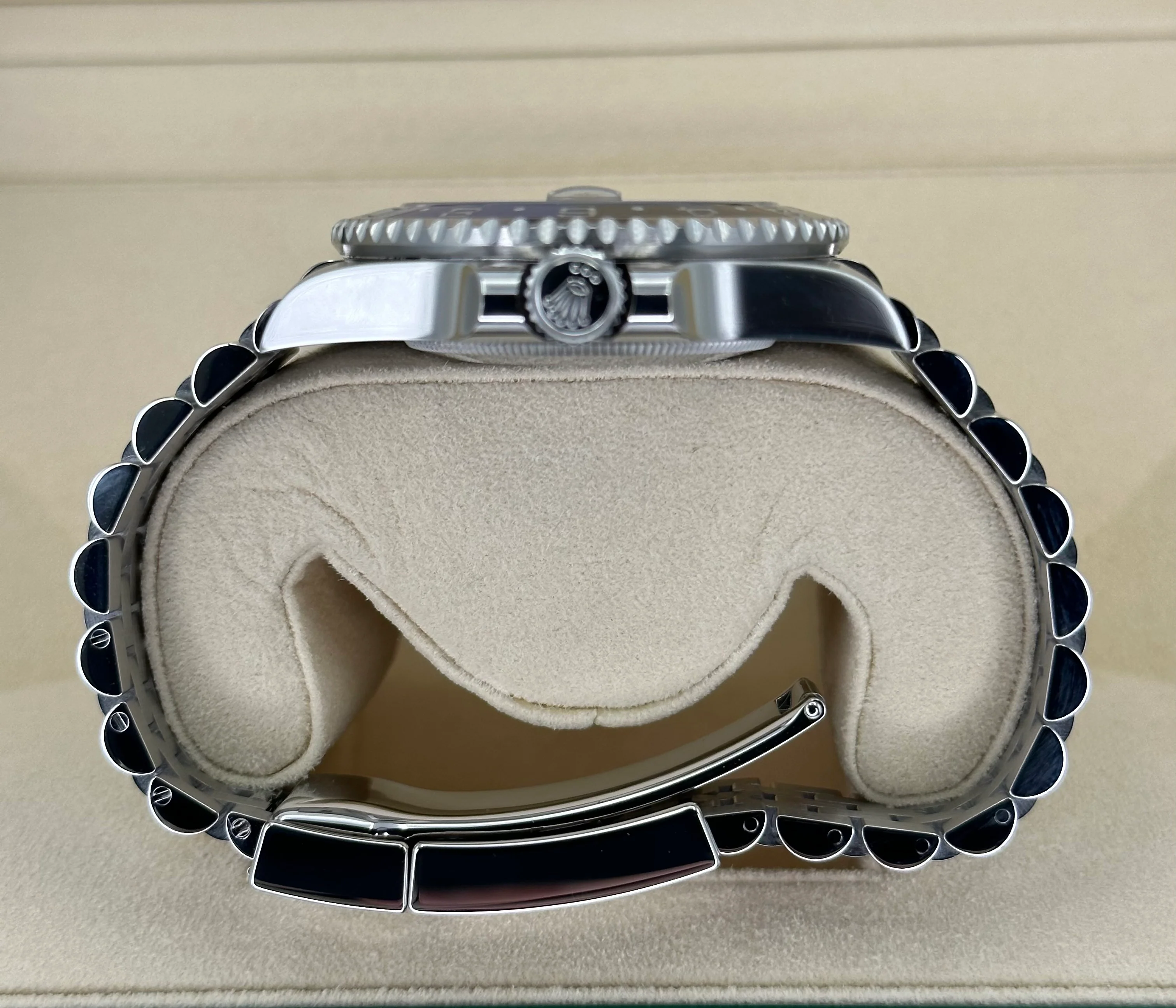 2023 Rolex GMT-Master II "Batgirl" 40mm 126710BLNR Jubilee Black Dial - Image 9