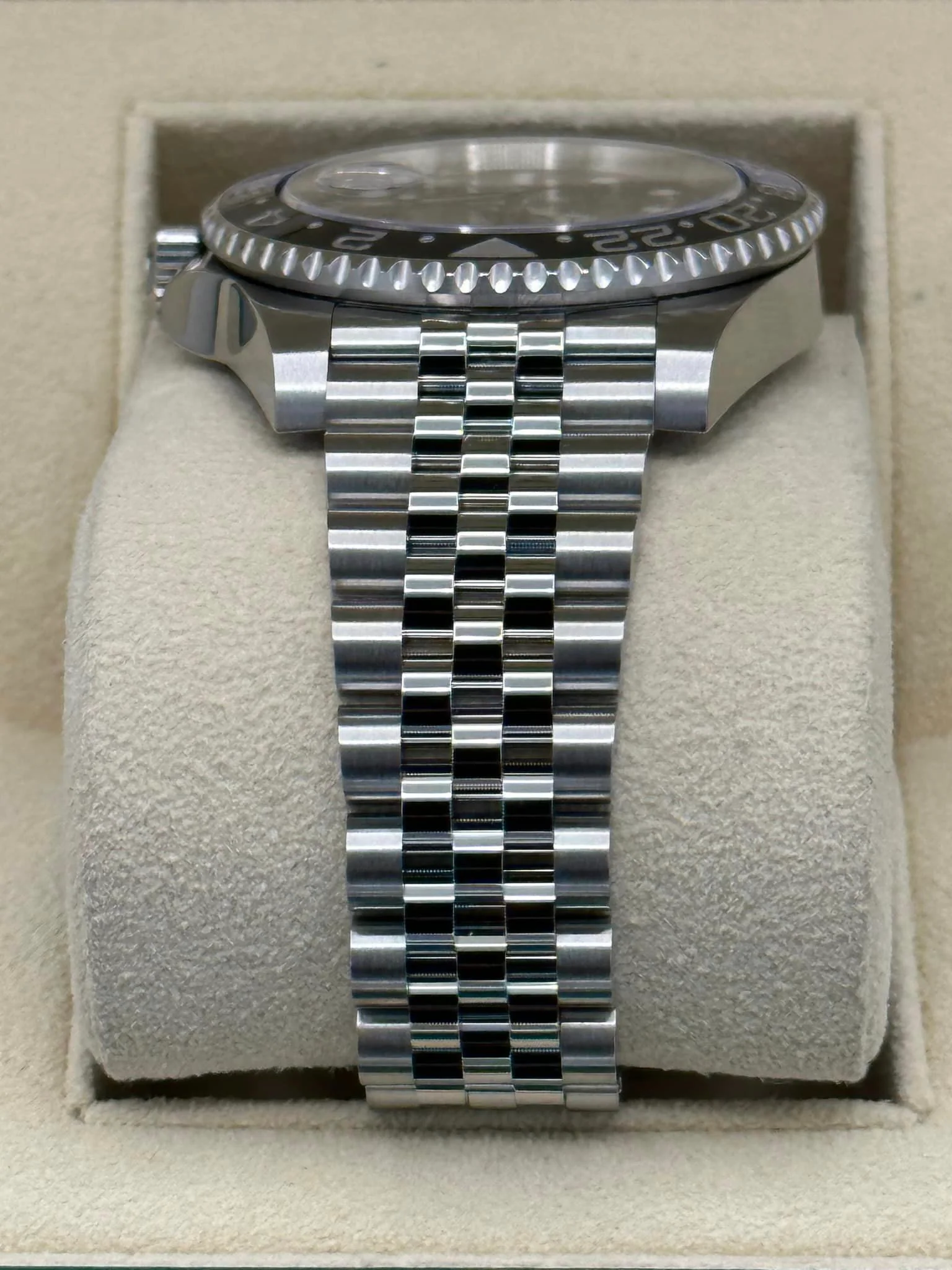 2023 Rolex GMT Master II "Batgirl" 40mm 126710BLNR Jubilee Black Dial - Image 4
