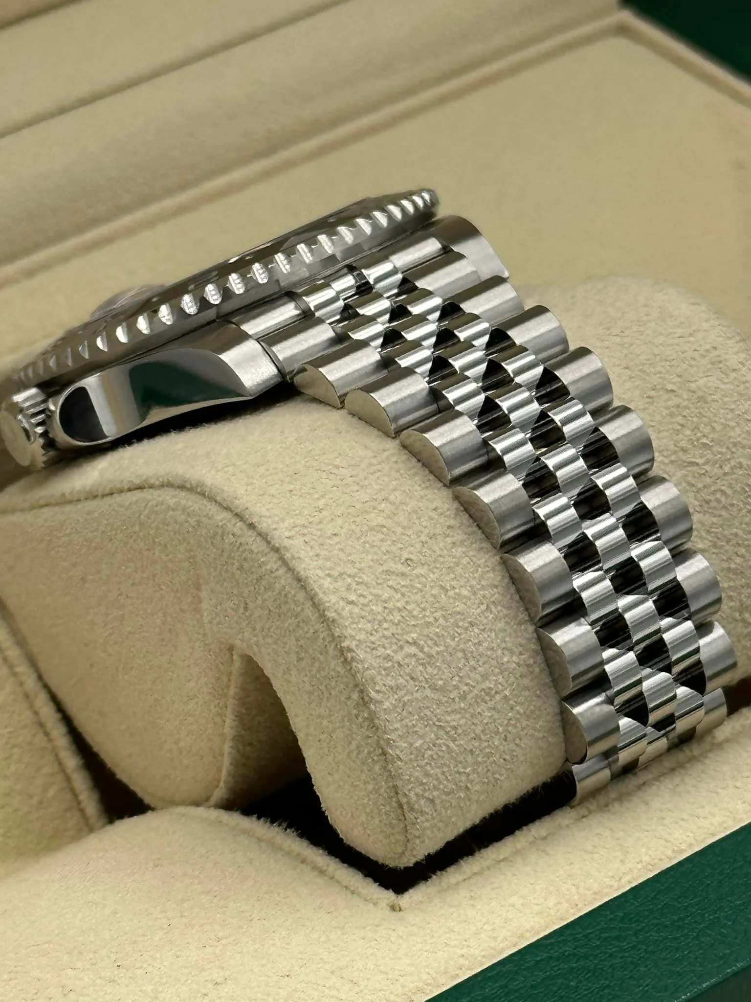 2023 Rolex GMT Master II "Batgirl" 40mm 126710BLNR Jubilee Black Dial - Image 6