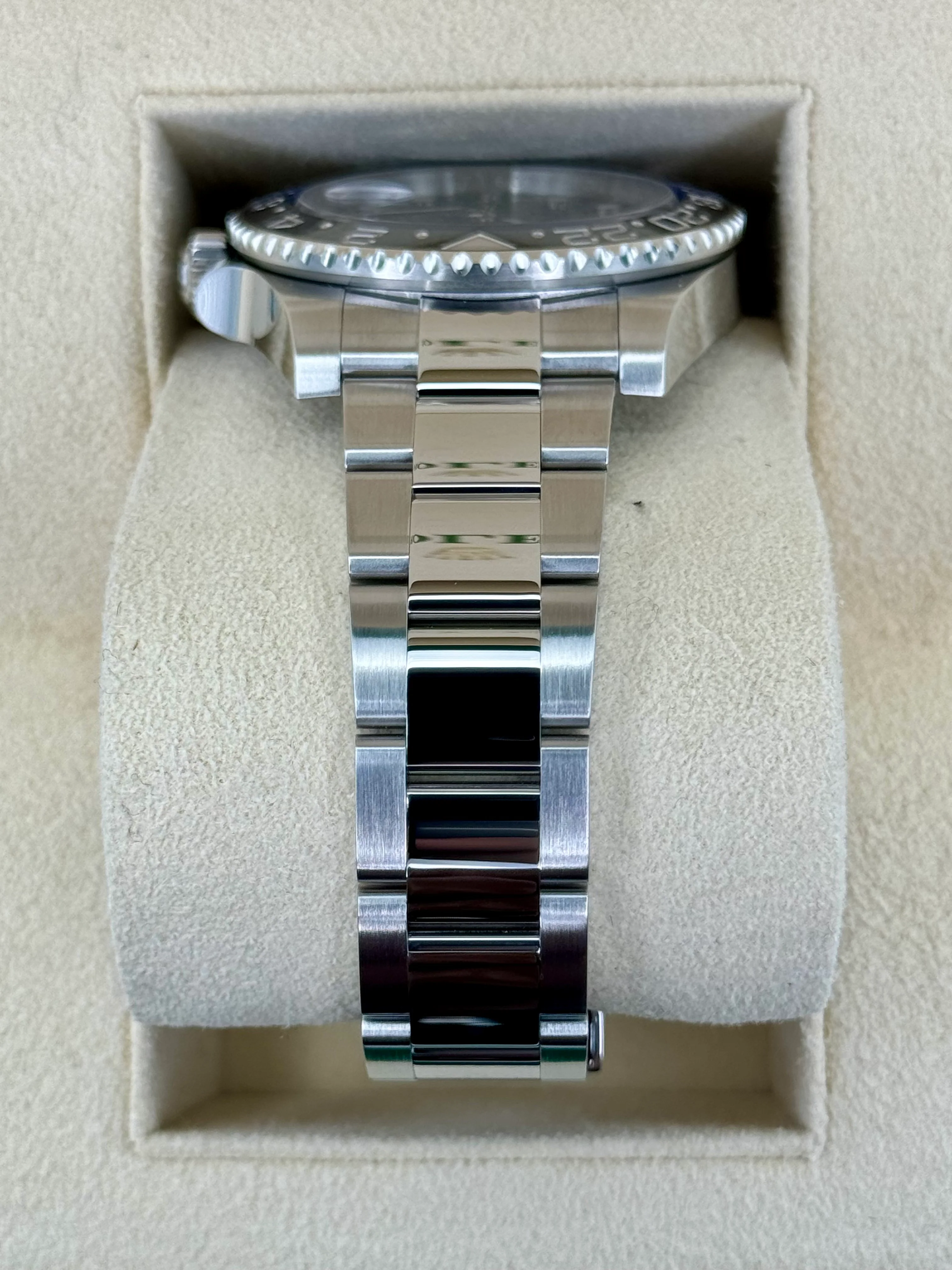 2023 Rolex GMT-Master II "Batman" 40mm 126710BLNR Oyster - Image 4