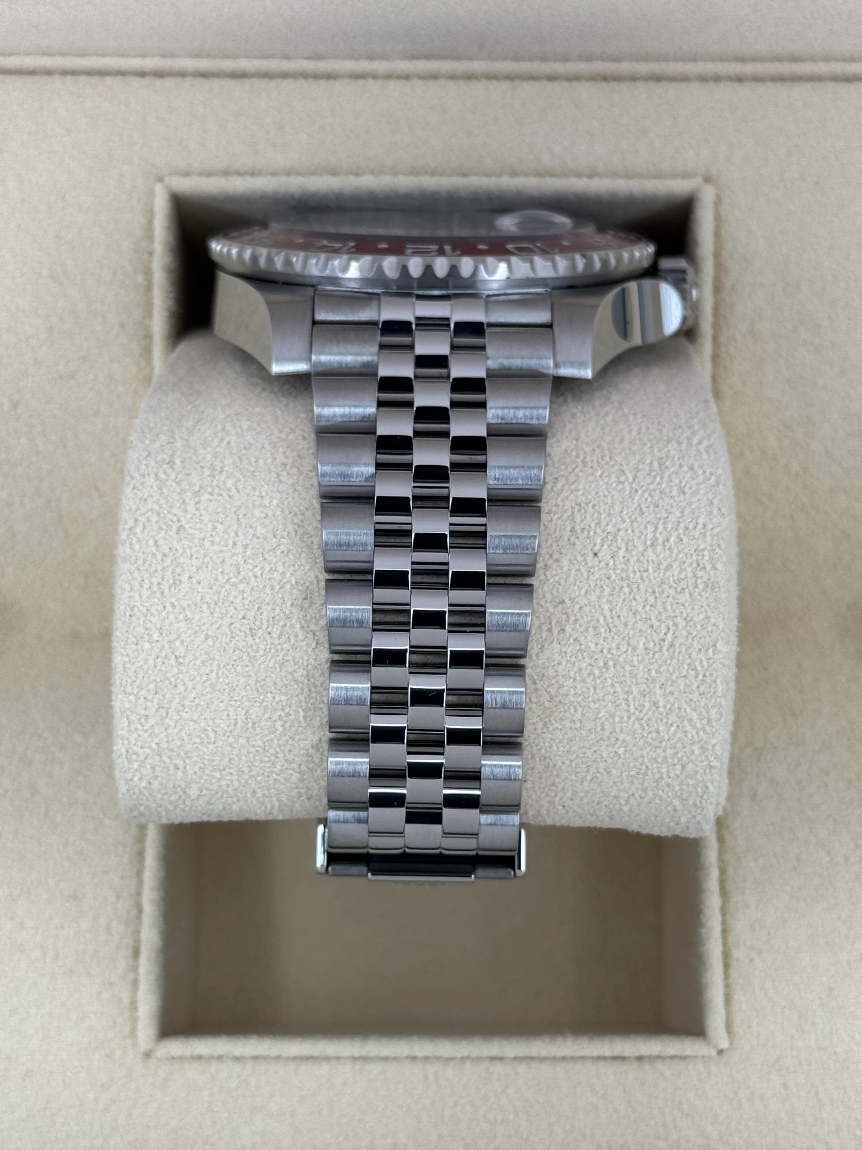 2023 Rolex GMT-Master II "Pepsi" 40mm 126710BLRO Jubilee - Image 3