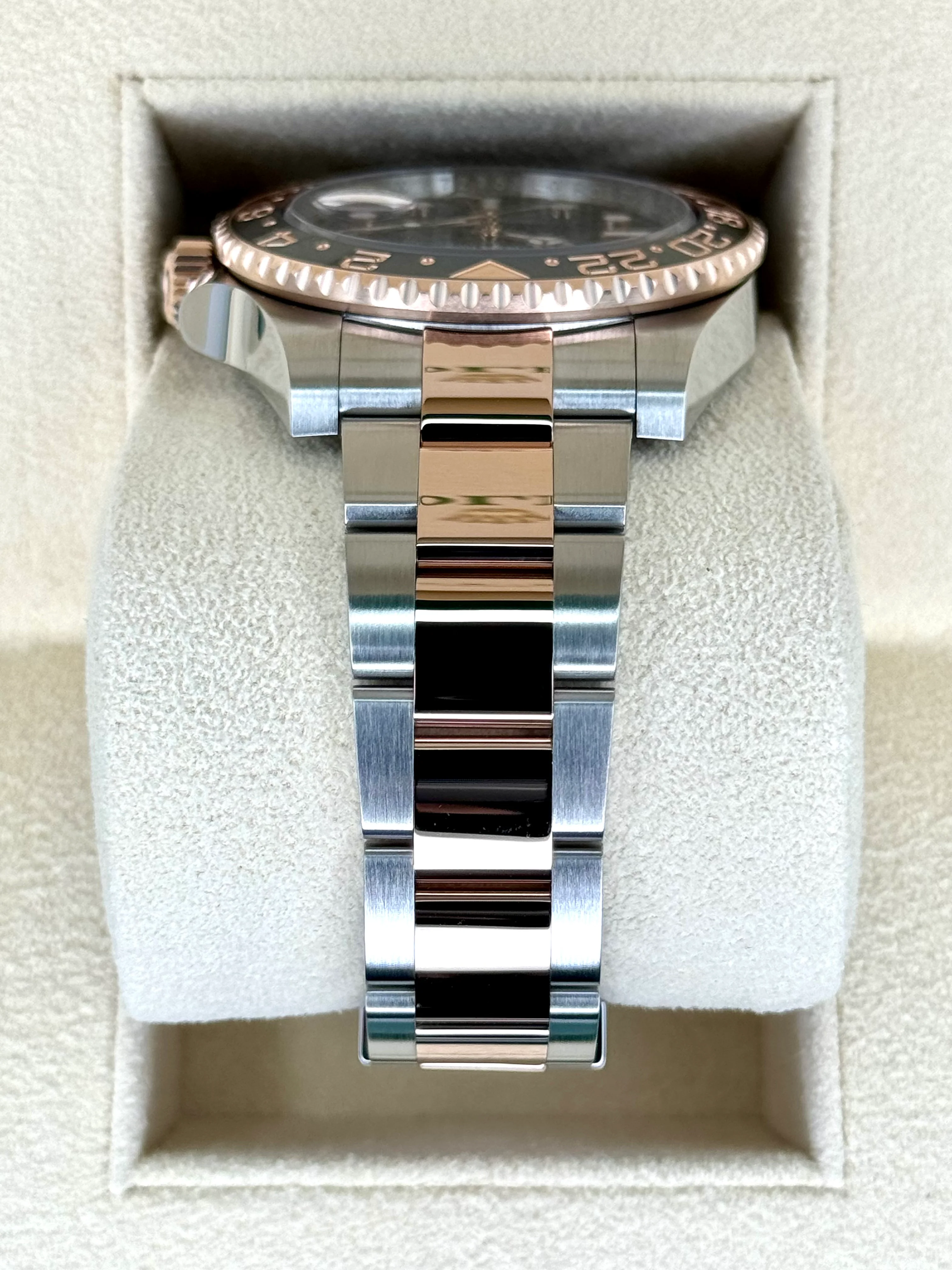 2023 Rolex GMT-Master II "Rootbeer" 40mm 126711CHNR Two-Tone - Image 4