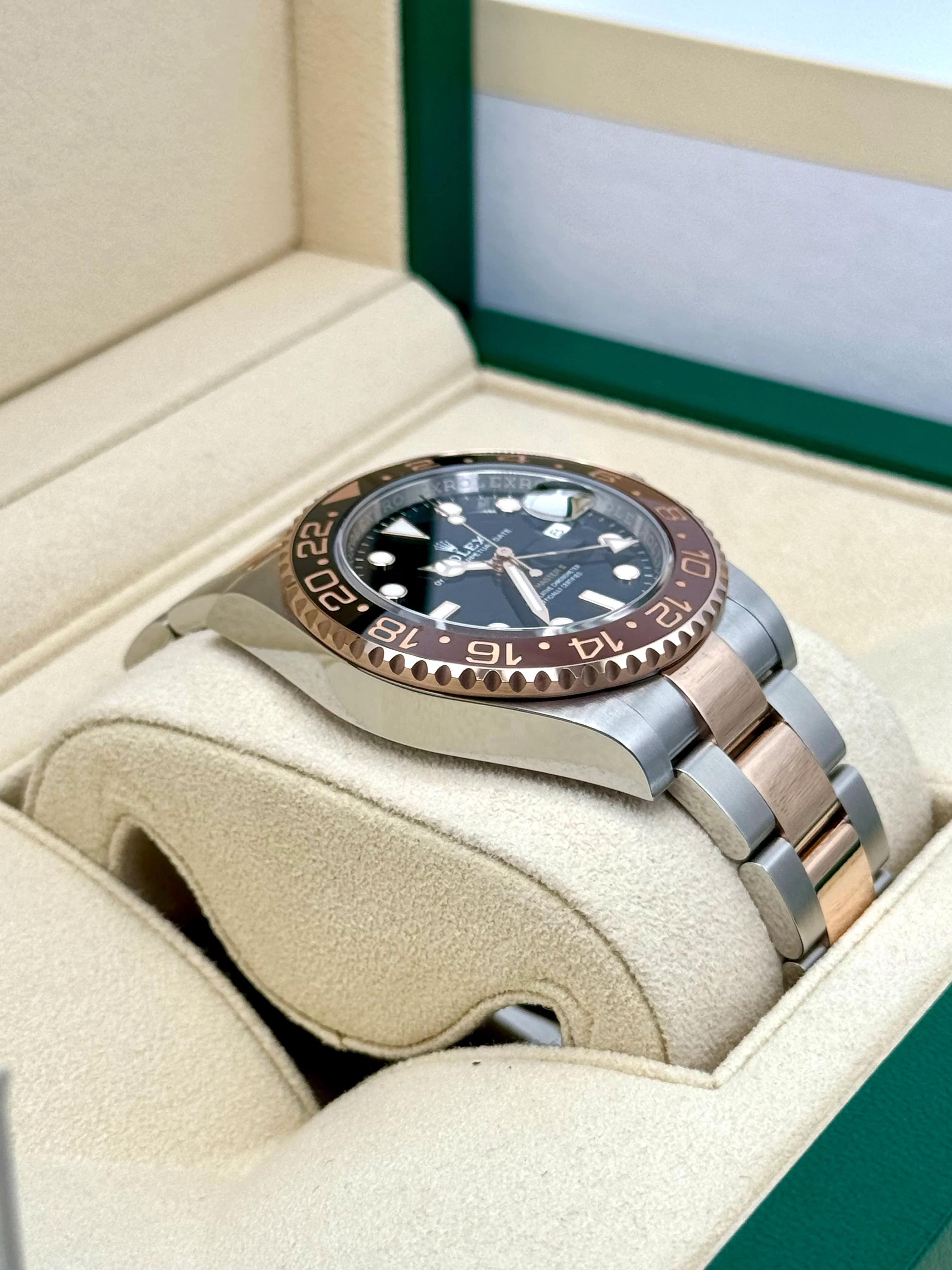 NEW 2023 Rolex GMT-Master II "Rootbeer" 40mm 126711CHNR Two-Tone - Image 6