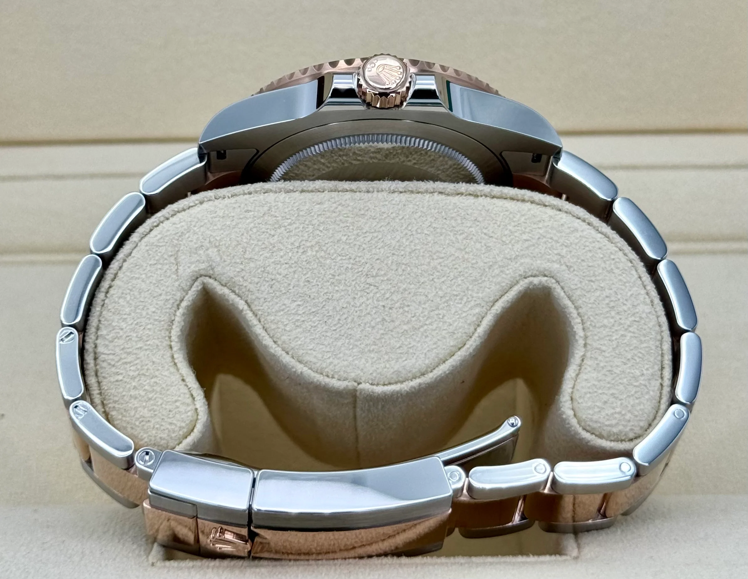 NEW 2023 Rolex GMT-Master II "Rootbeer" 40mm 126711CHNR Two-Tone - Image 9